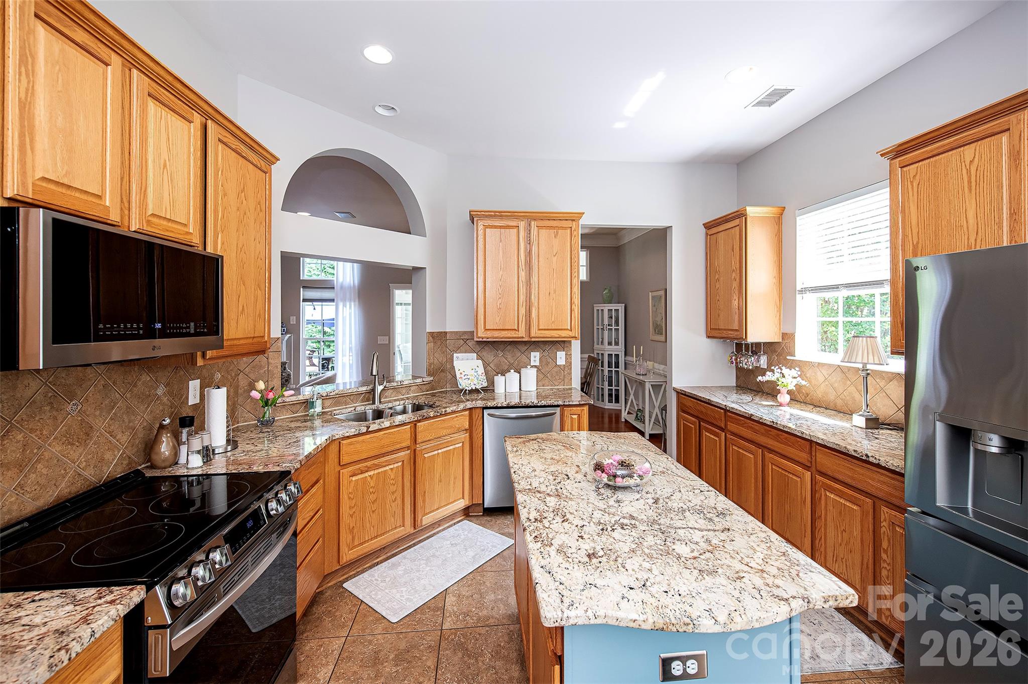 6103 Breckfield Court — Charlotte