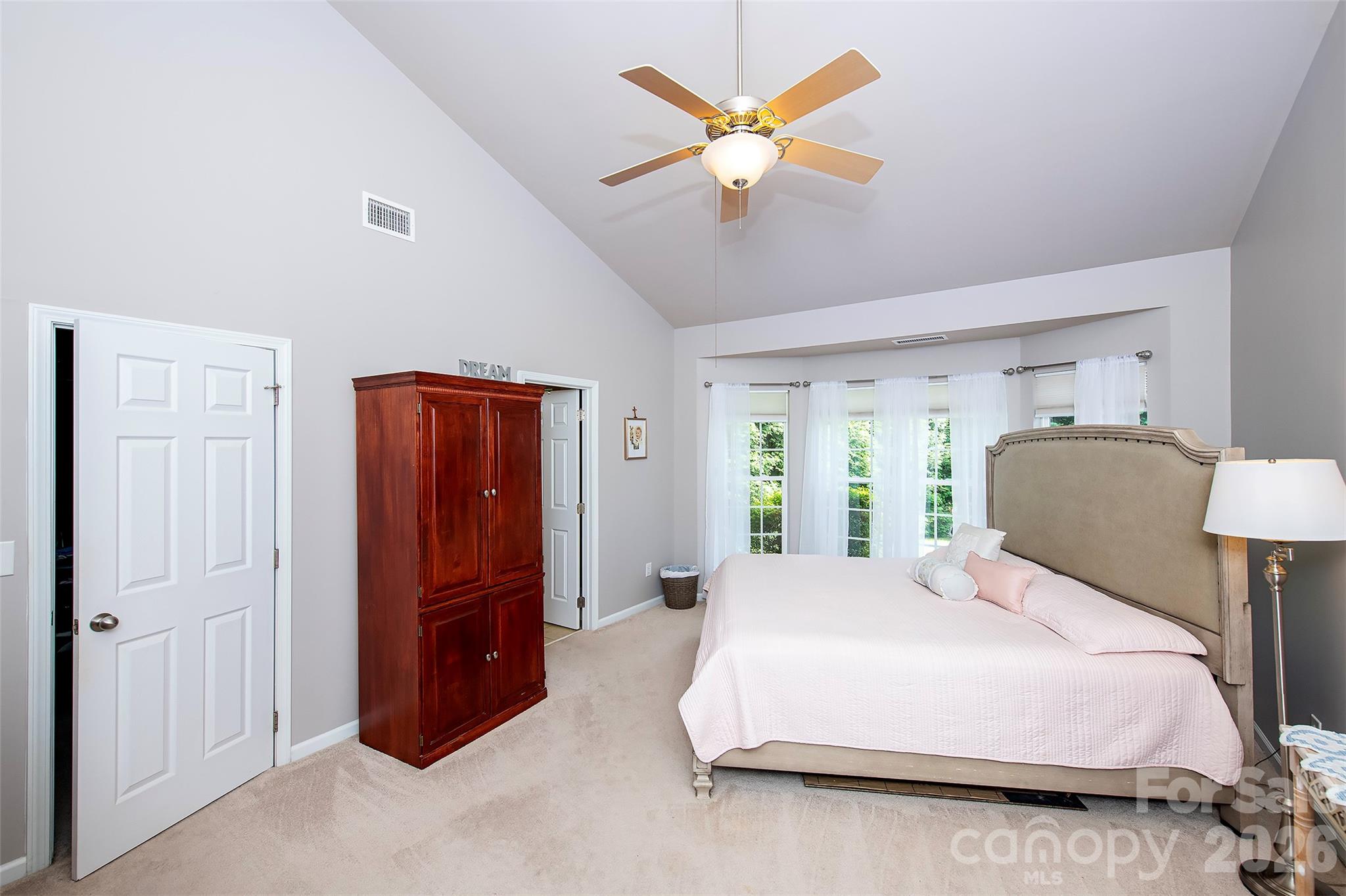 6103 Breckfield Court — Charlotte
