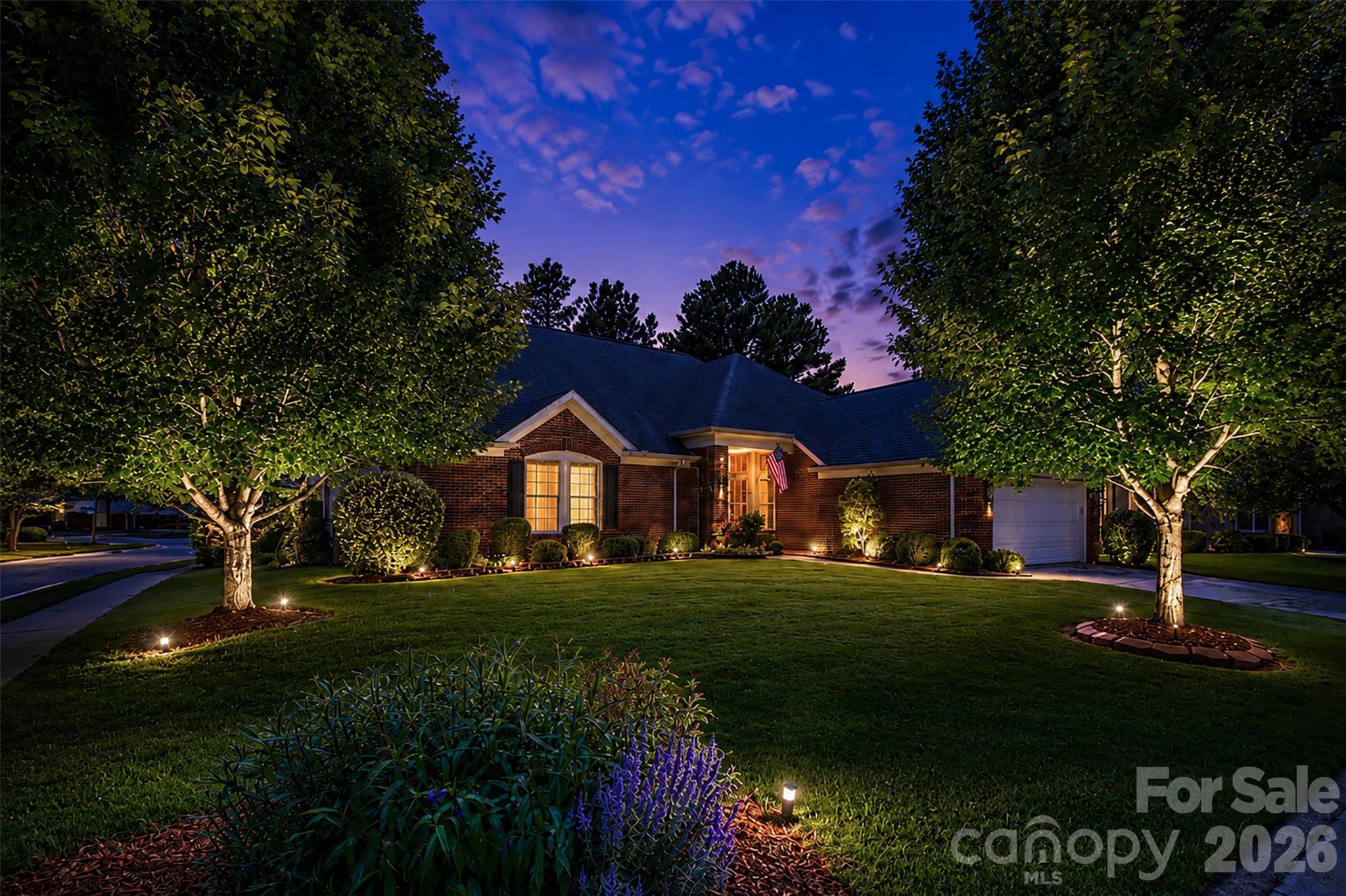 6103 Breckfield Court — Charlotte
