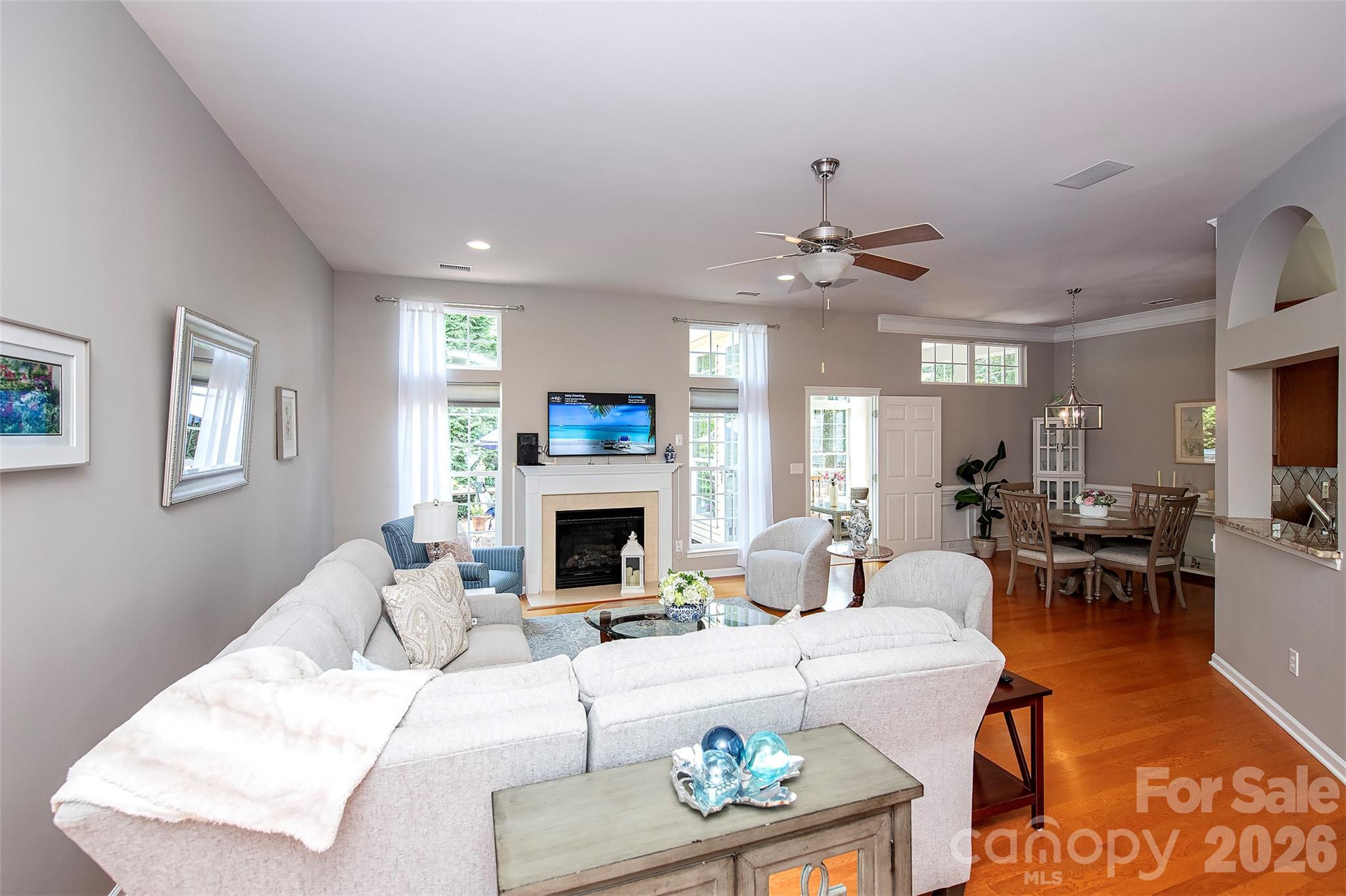 6103 Breckfield Court — Charlotte