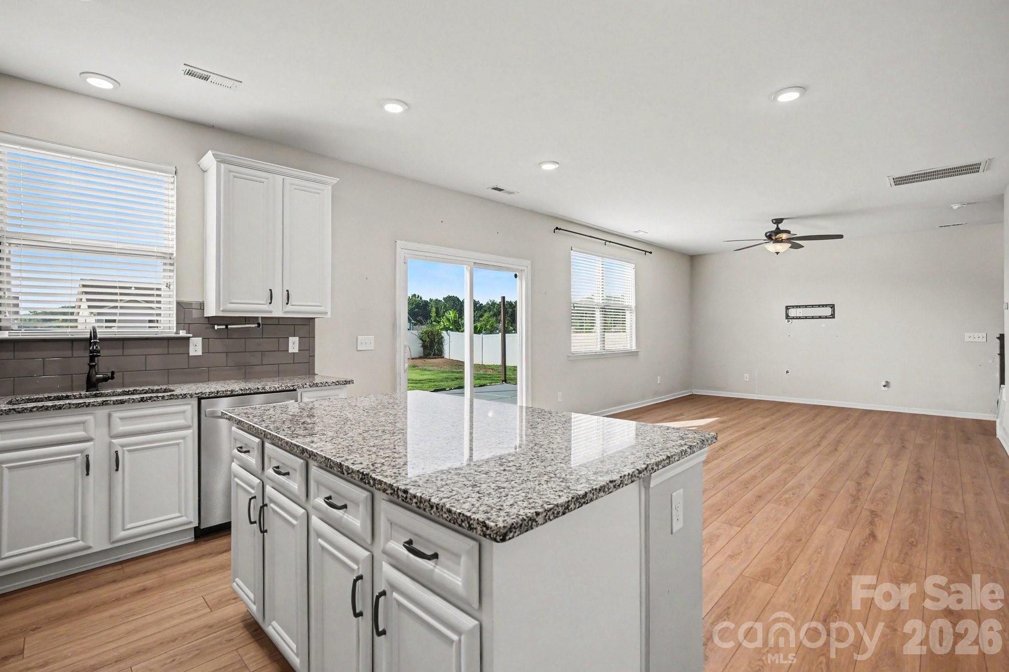 1209 Brooksland Place — Waxhaw
