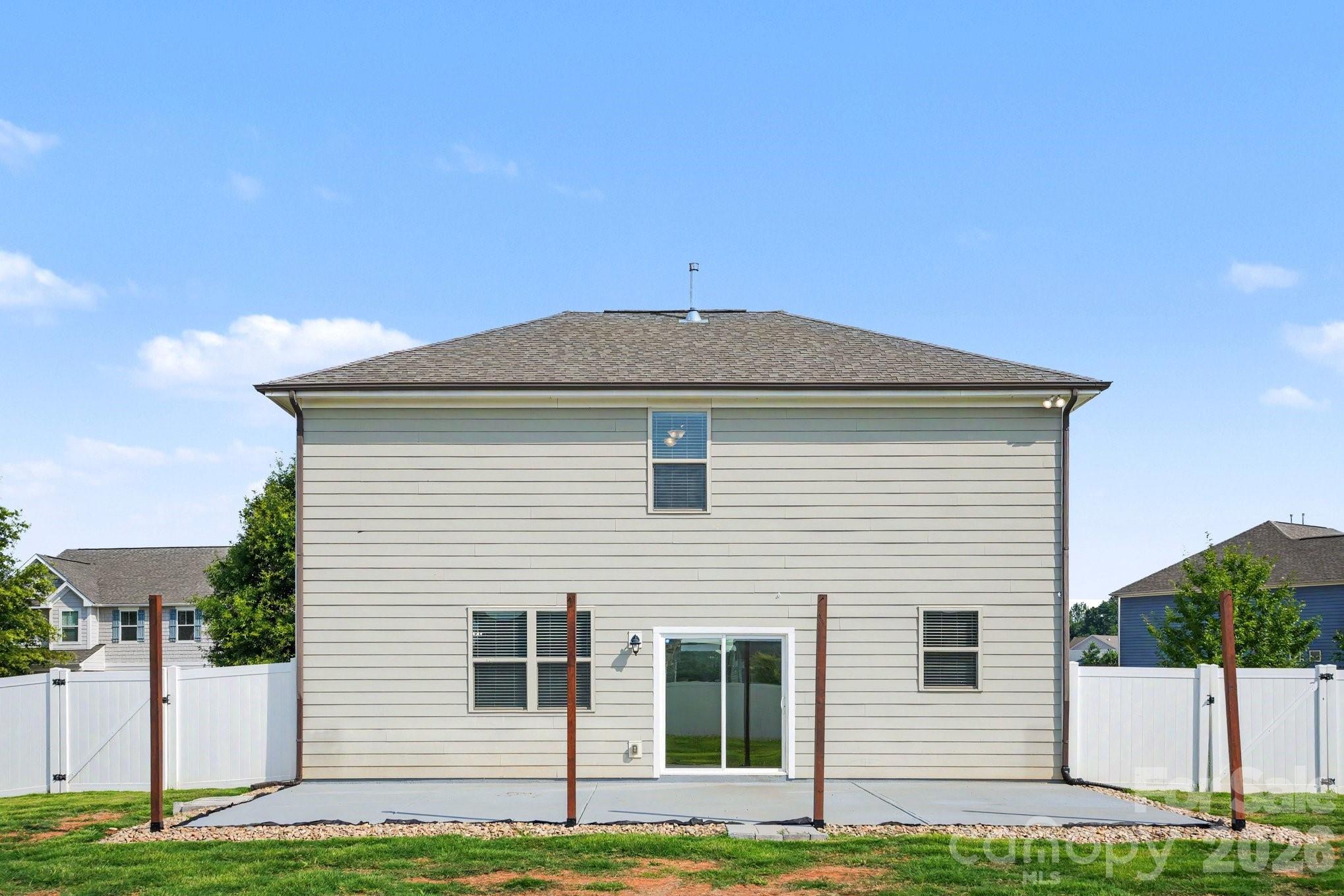 1209 Brooksland Place — Waxhaw