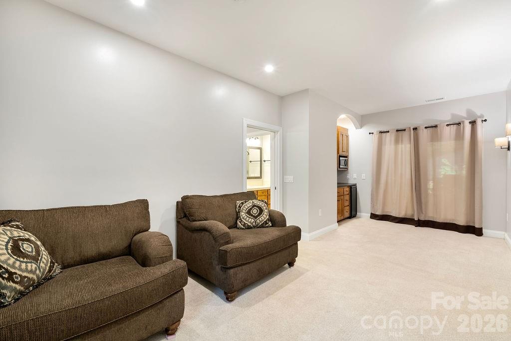 10846 Tyler Brook Lane — Charlotte