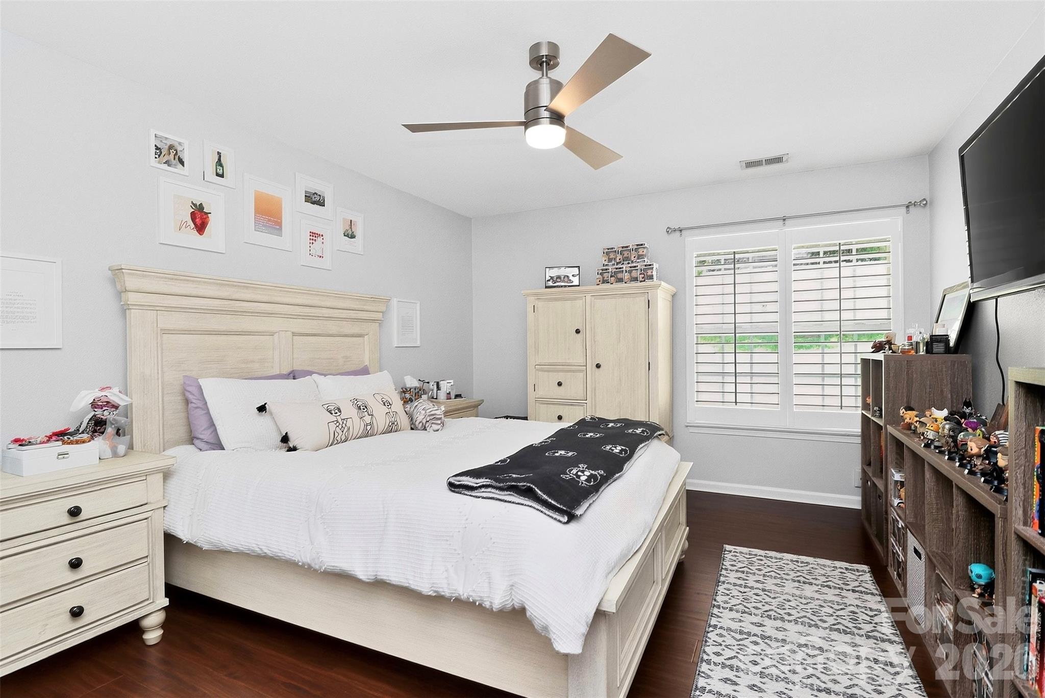 5422 Harris Cove Drive — Charlotte