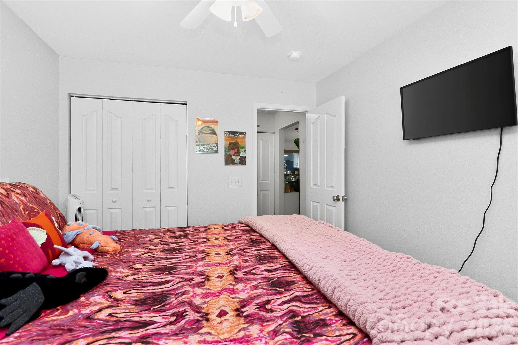 5422 Harris Cove Drive — Charlotte