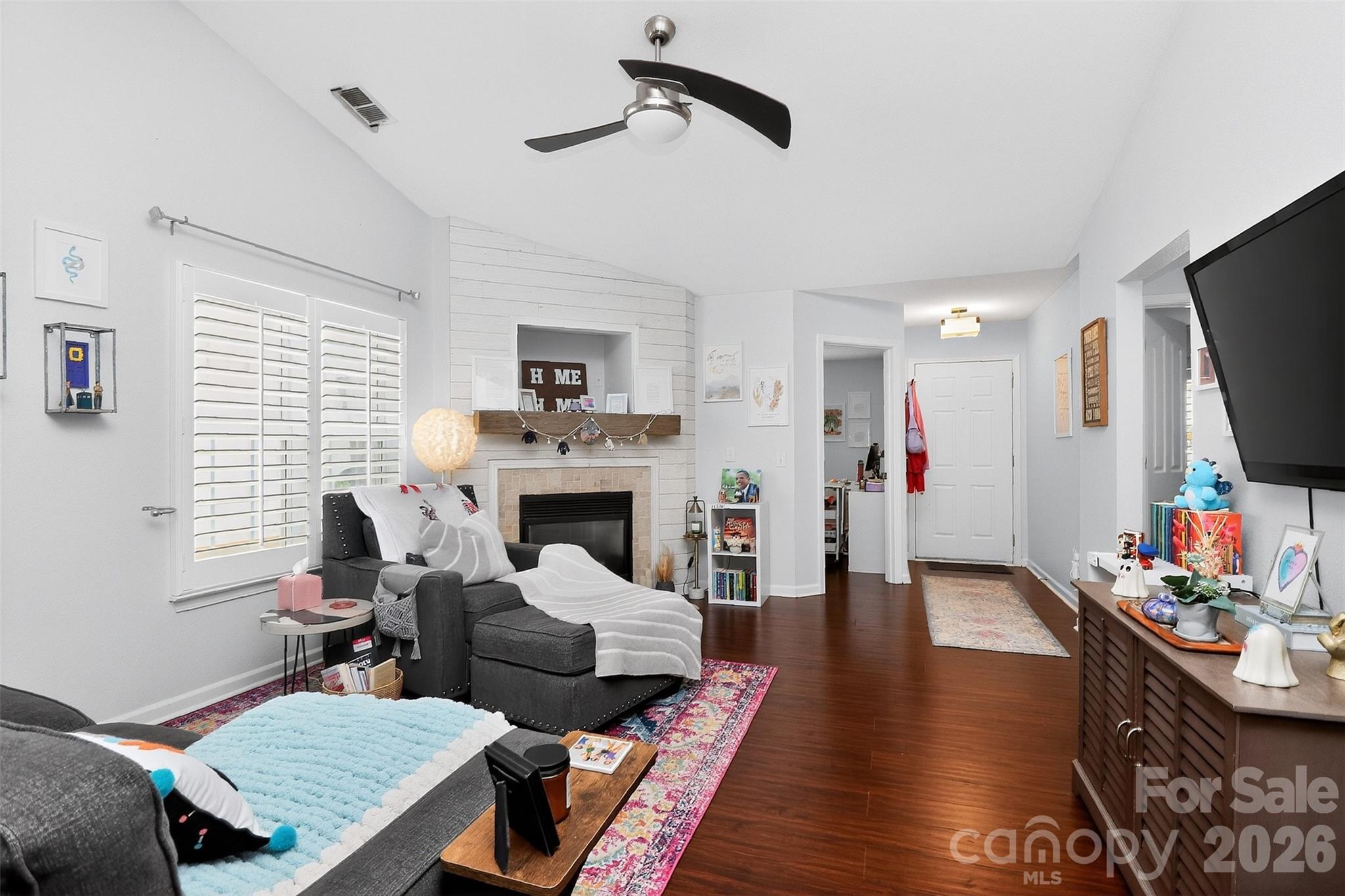 5422 Harris Cove Drive — Charlotte