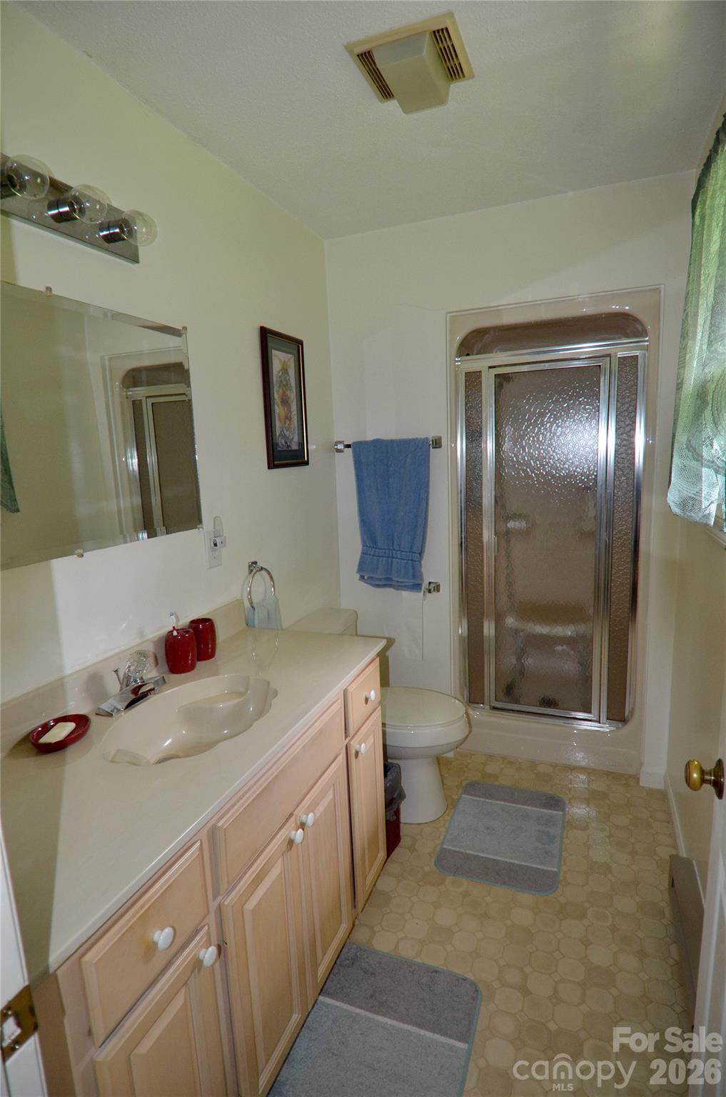 848 Deer Park Road — Nebo