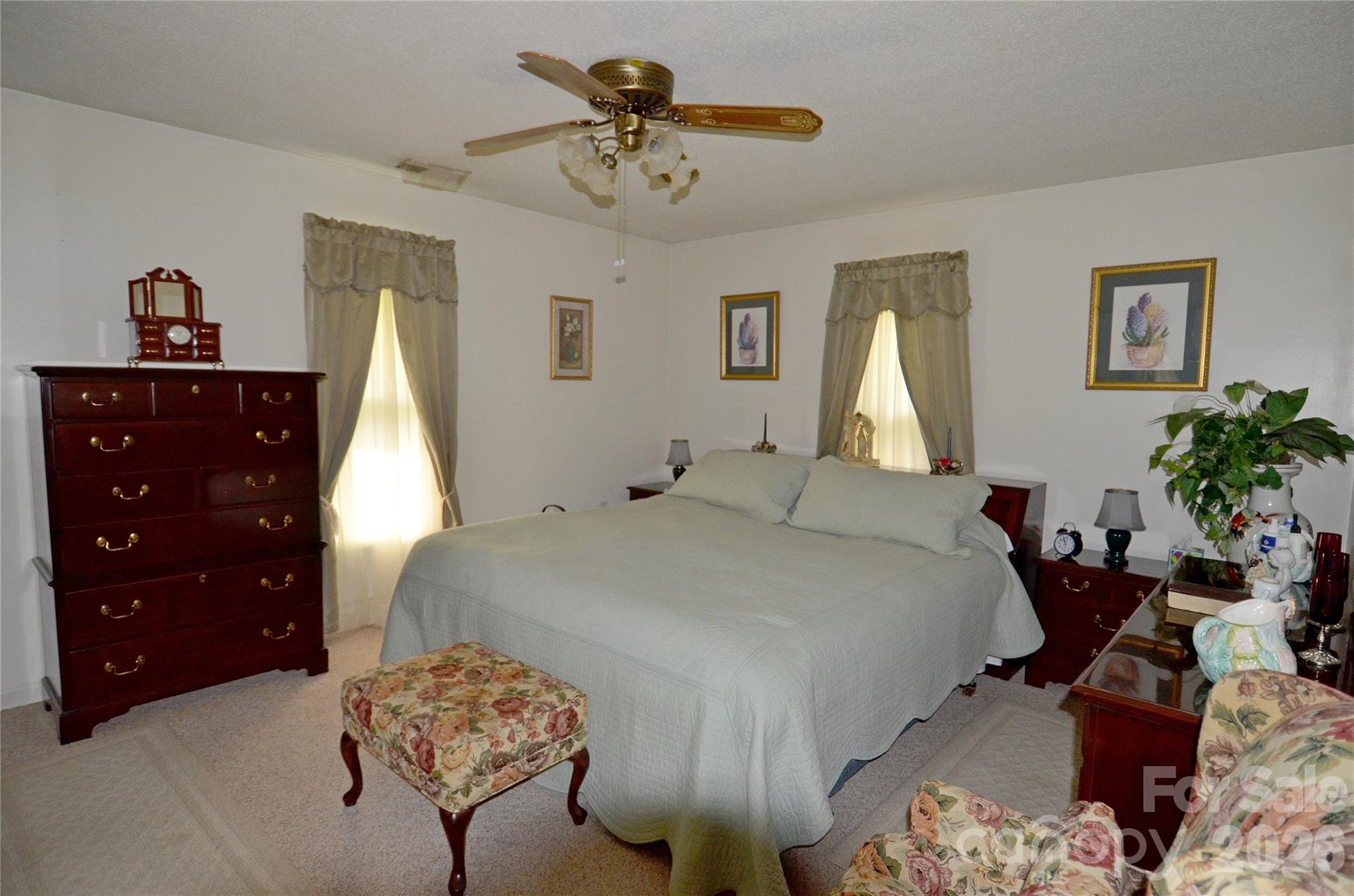 848 Deer Park Road — Nebo