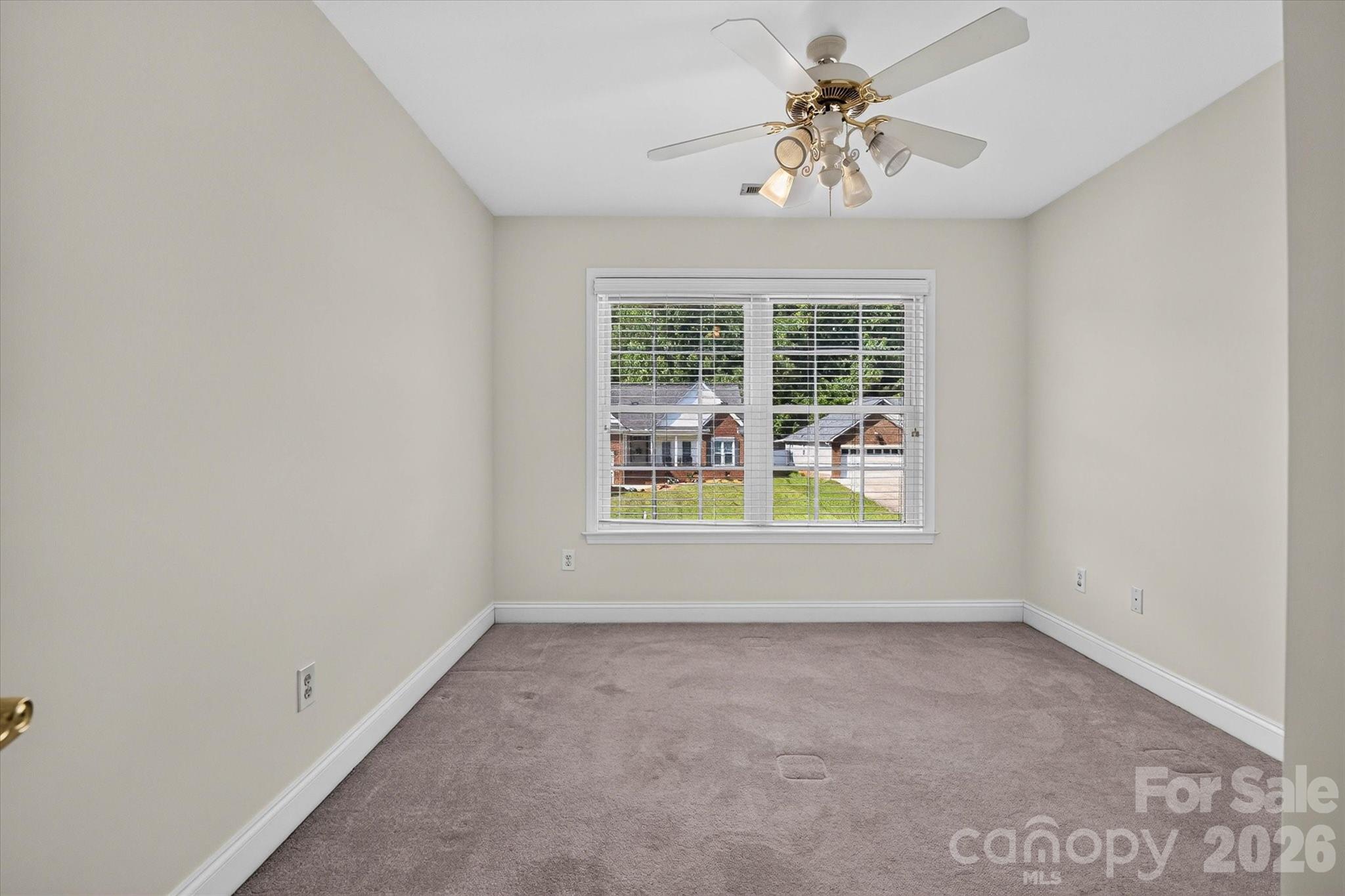 1541 The Crossing None — Rock Hill