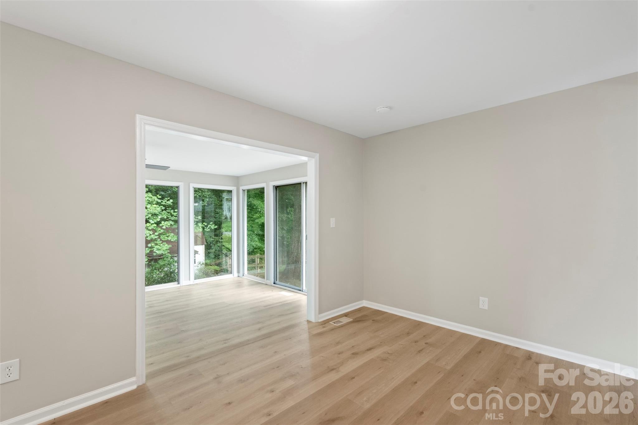 711 King Arthur Drive — Gastonia