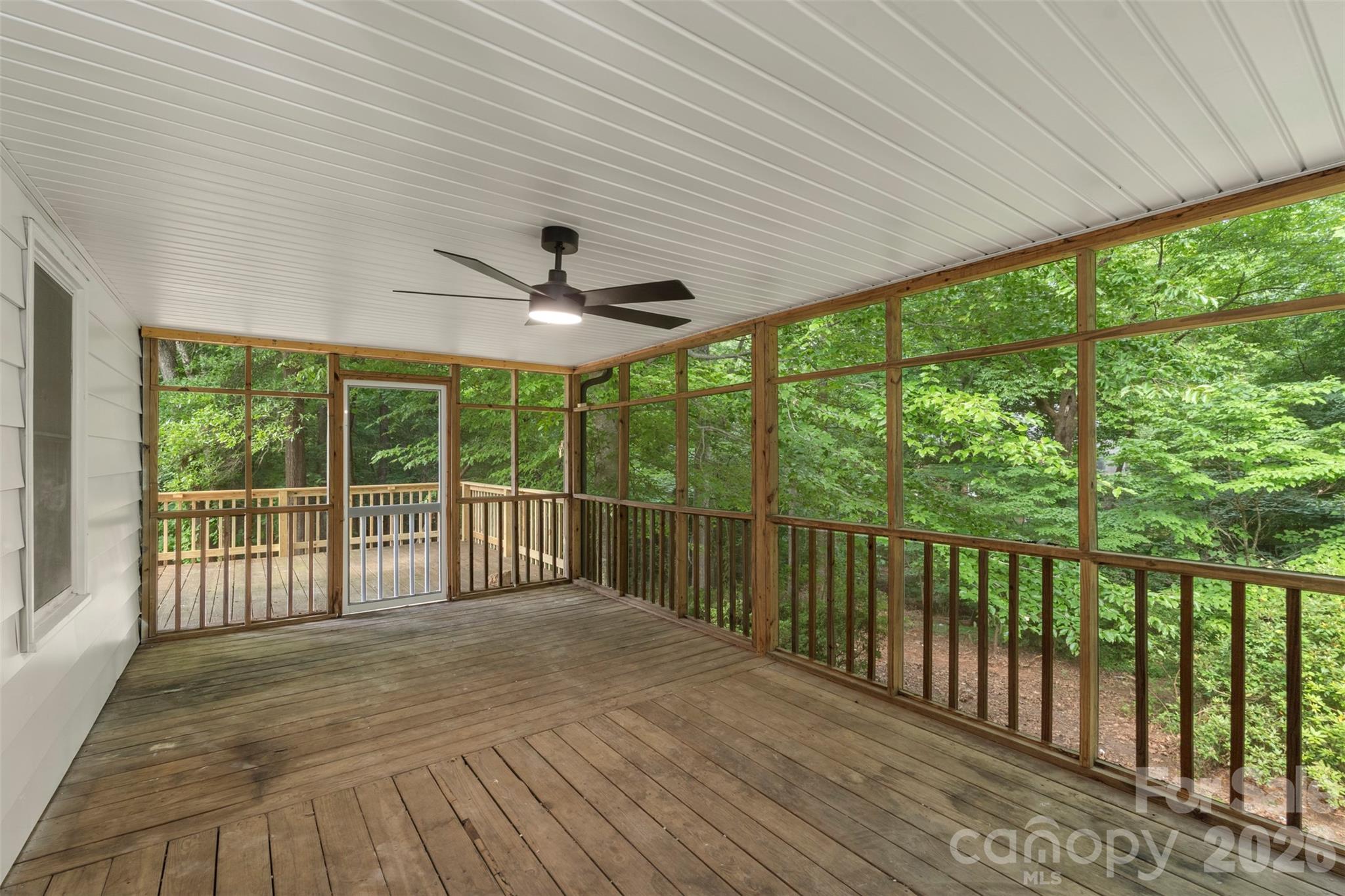 711 King Arthur Drive — Gastonia