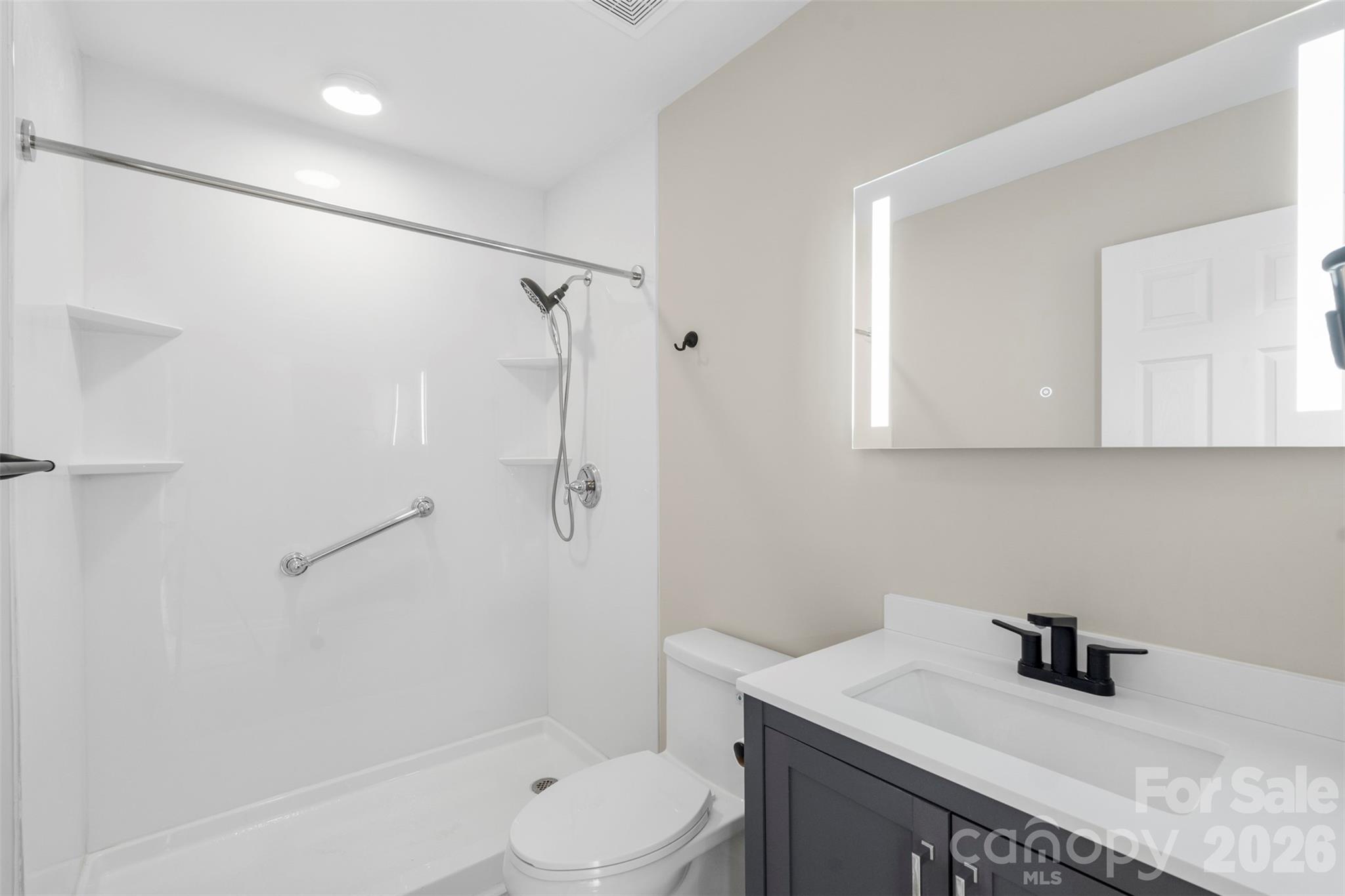 711 King Arthur Drive — Gastonia