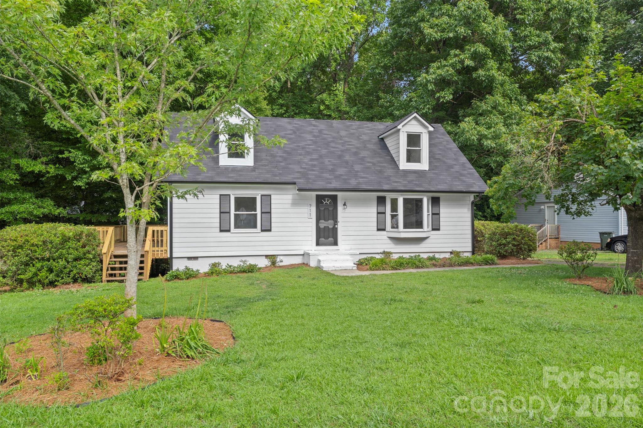 711 King Arthur Drive — Gastonia
