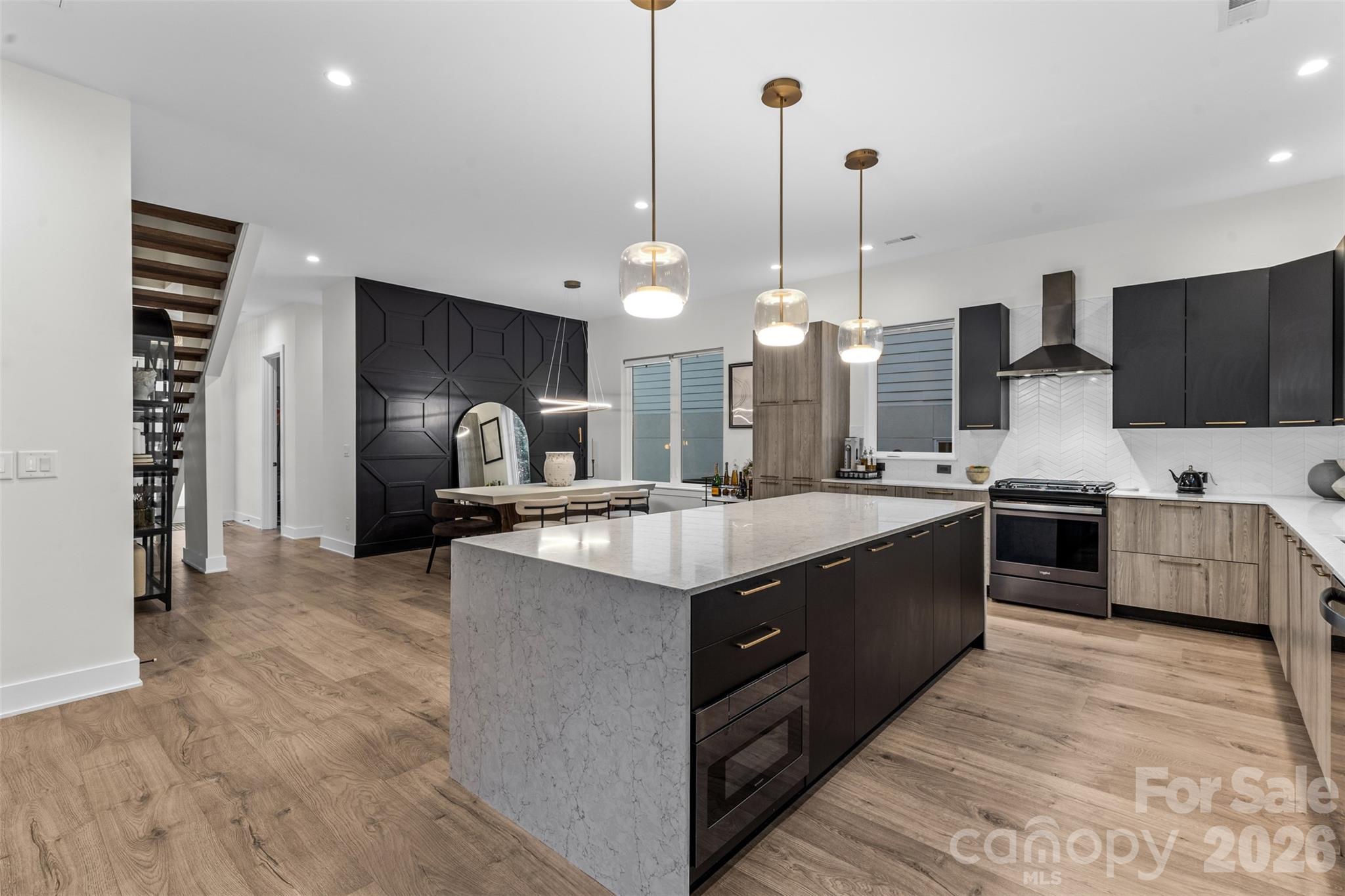 1631 Rama Road — Charlotte
