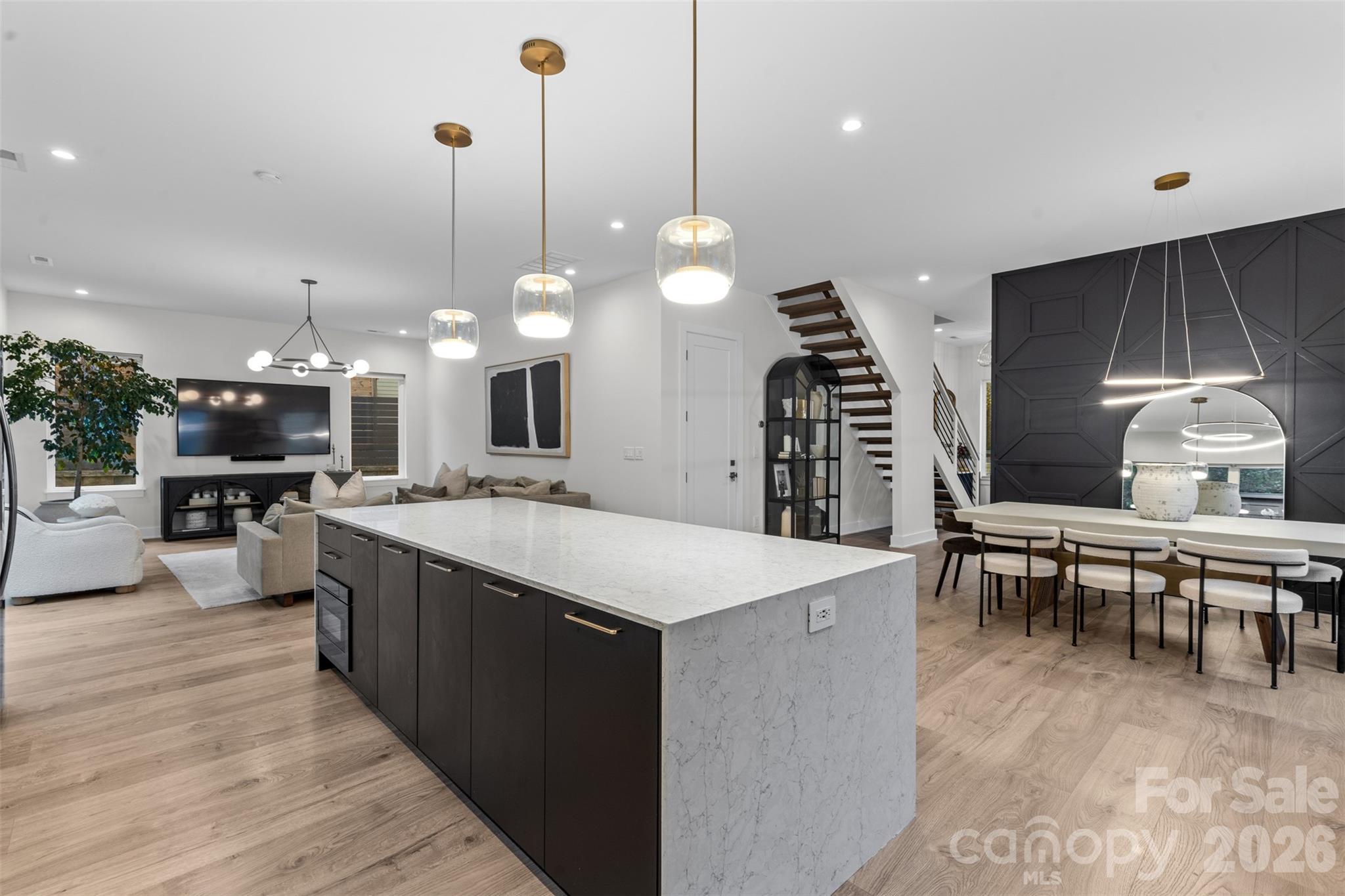 1631 Rama Road — Charlotte