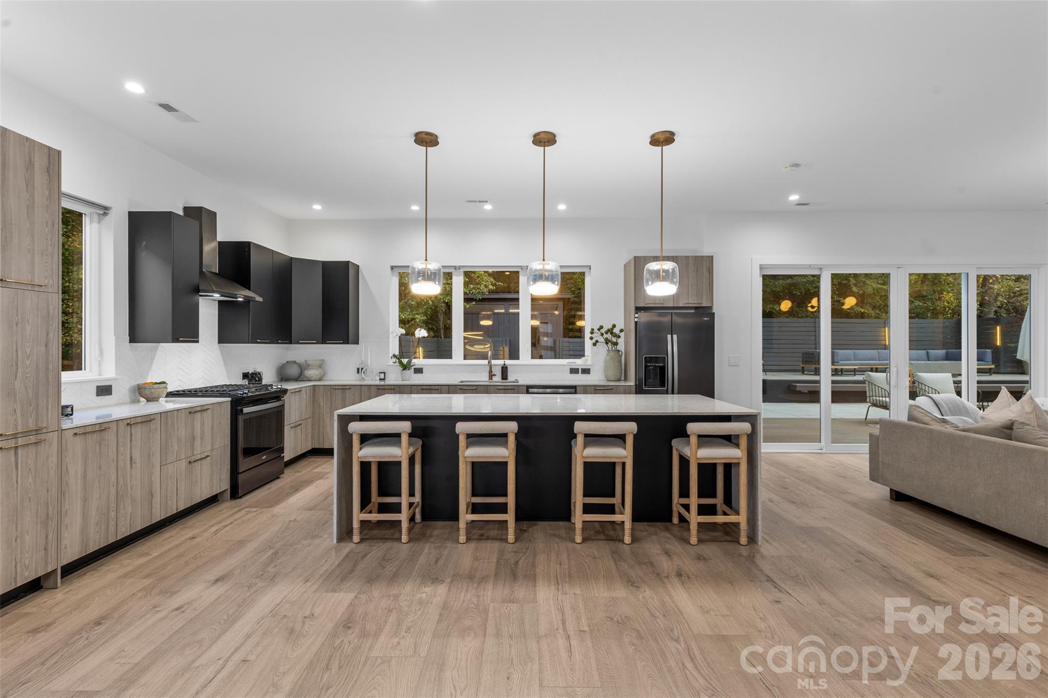 1631 Rama Road — Charlotte