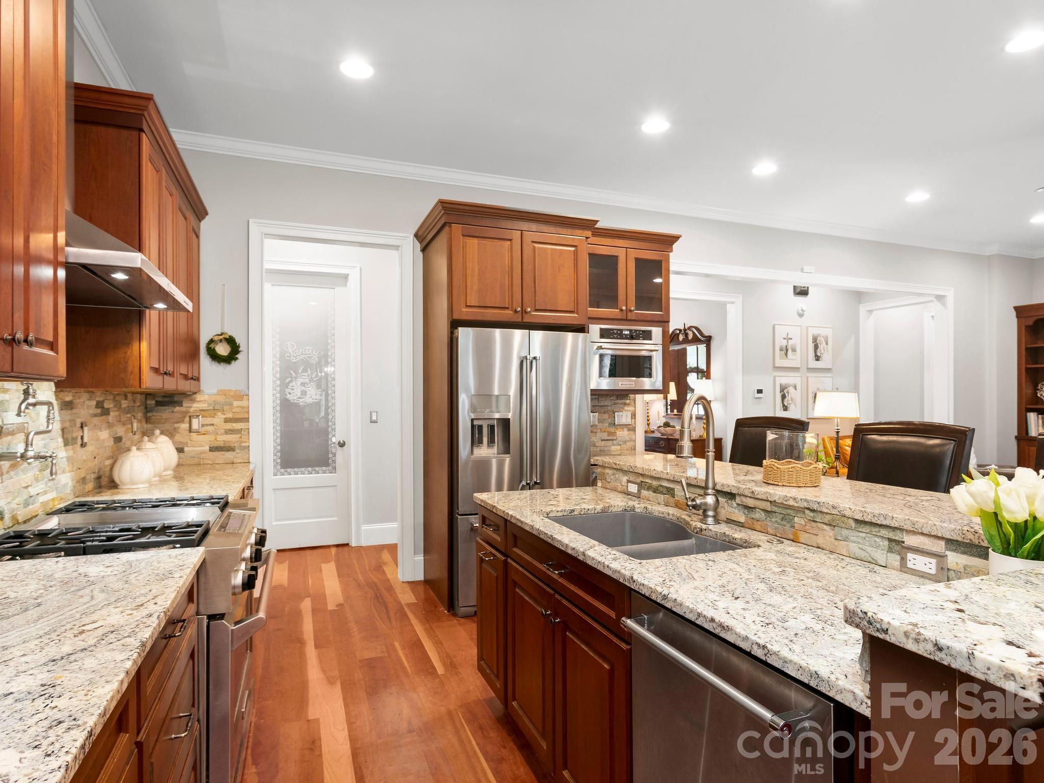 80 Highlander Falls Way — Zirconia