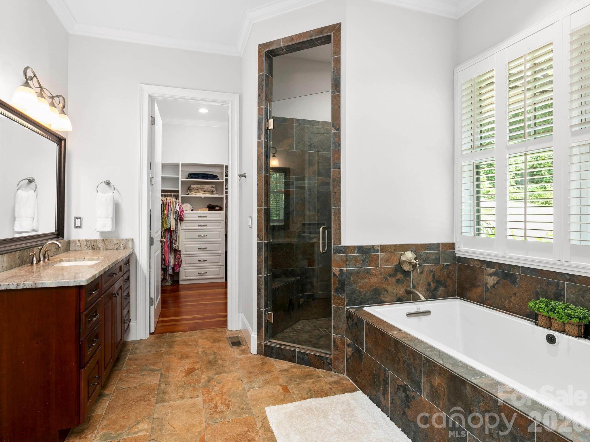 80 Highlander Falls Way — Zirconia