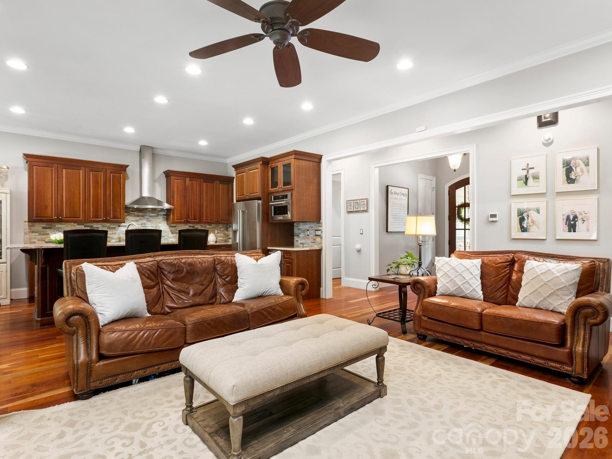 80 Highlander Falls Way — Zirconia