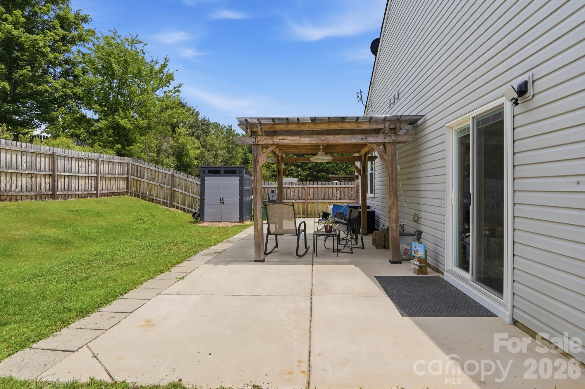 2211 Savannah Hills Drive — Matthews