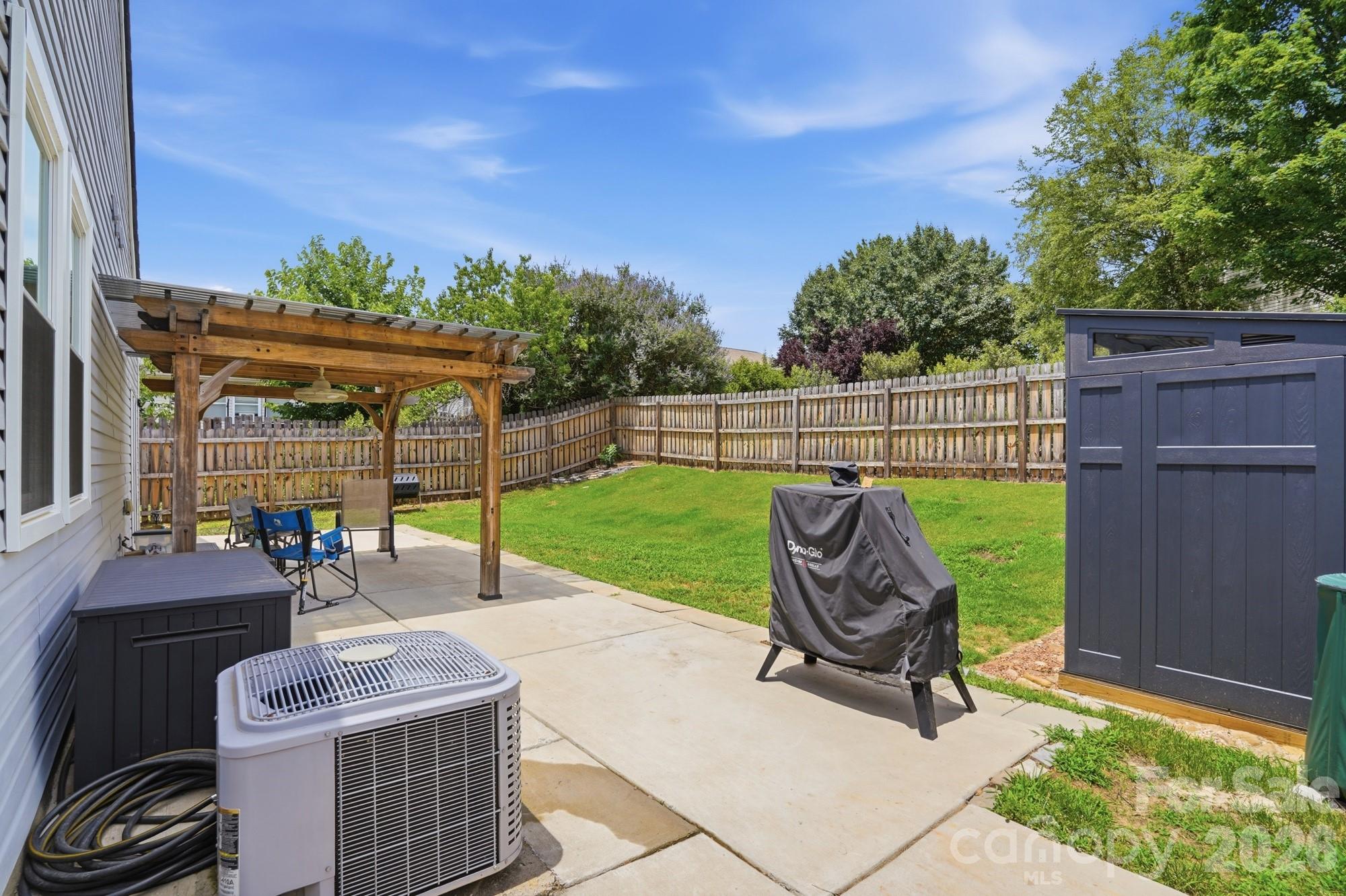 2211 Savannah Hills Drive — Matthews