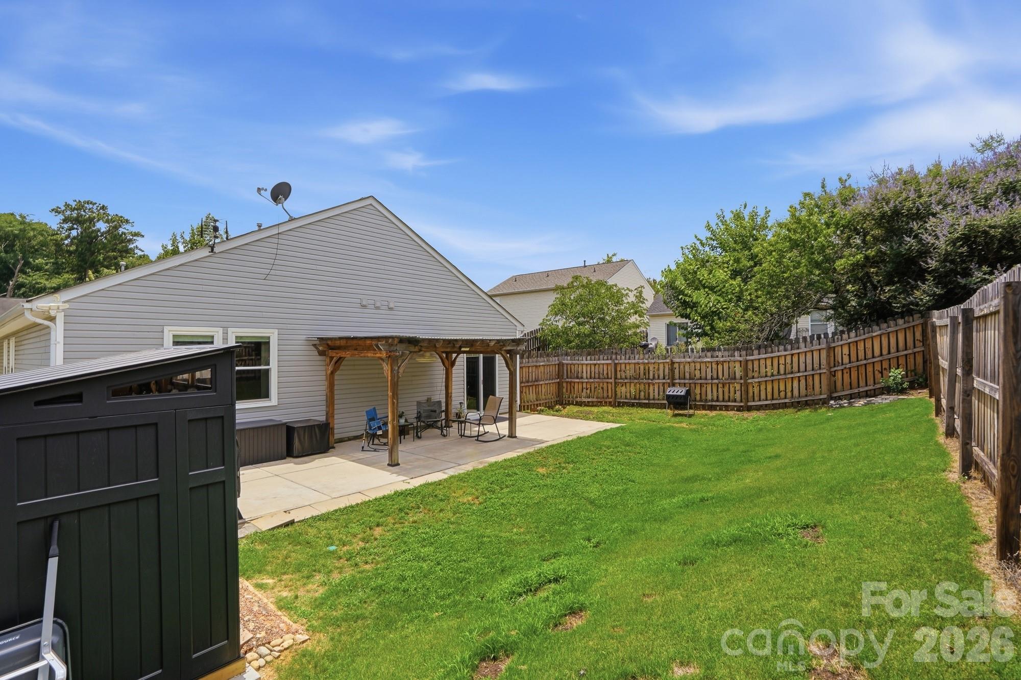 2211 Savannah Hills Drive — Matthews