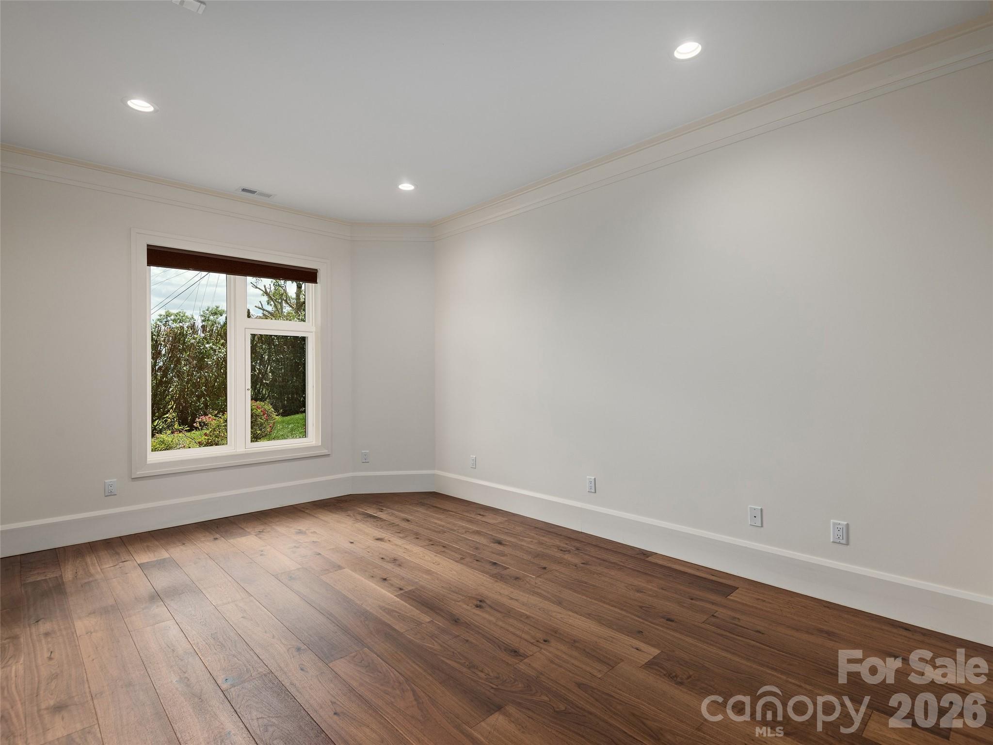 95 Horizon Hill Road — Asheville