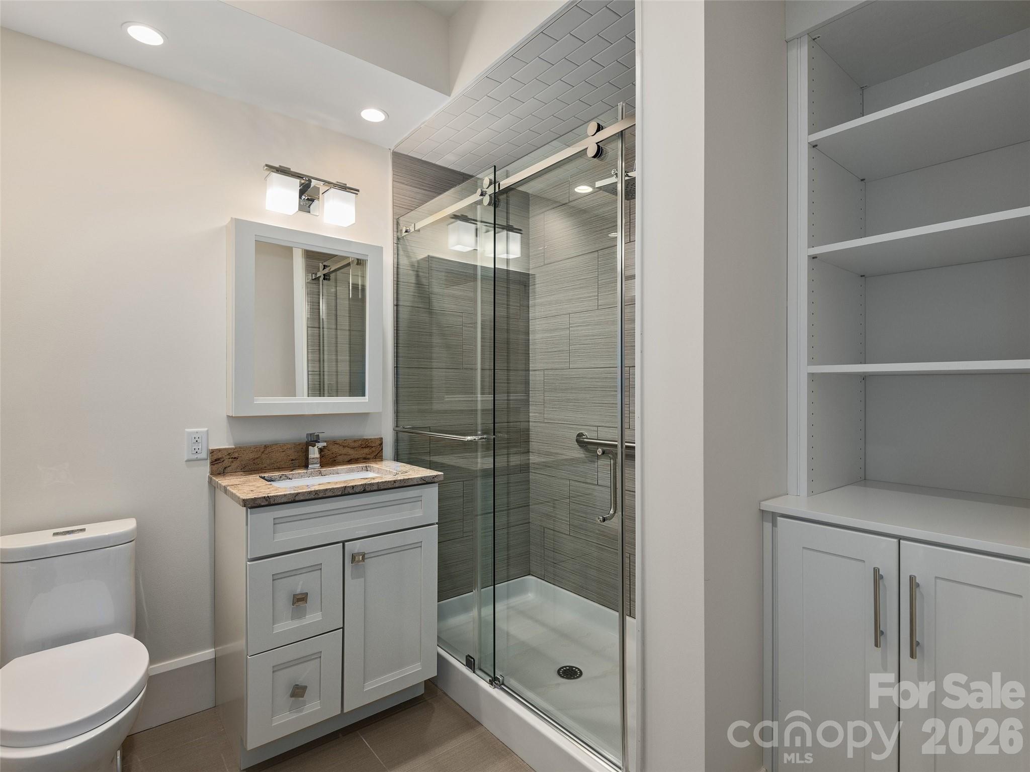 95 Horizon Hill Road — Asheville