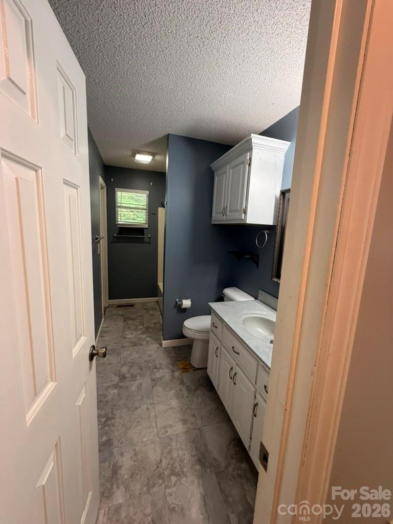281 Cherrywood Circle — Hayesville