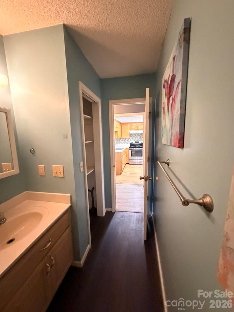 281 Cherrywood Circle — Hayesville