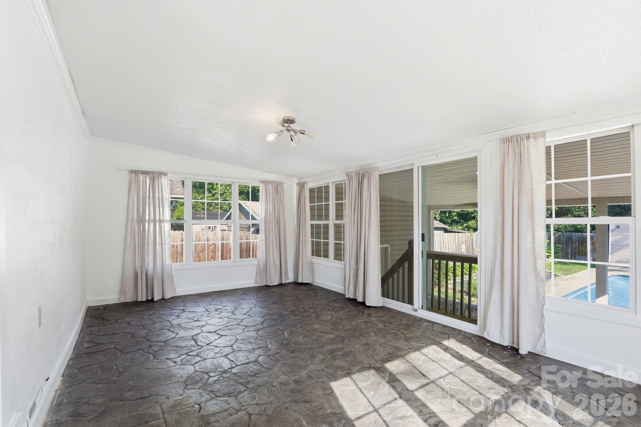 200 Feimster Street — Statesville