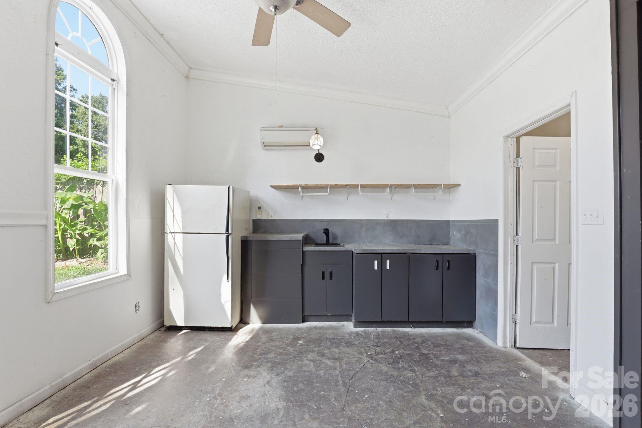 200 Feimster Street — Statesville