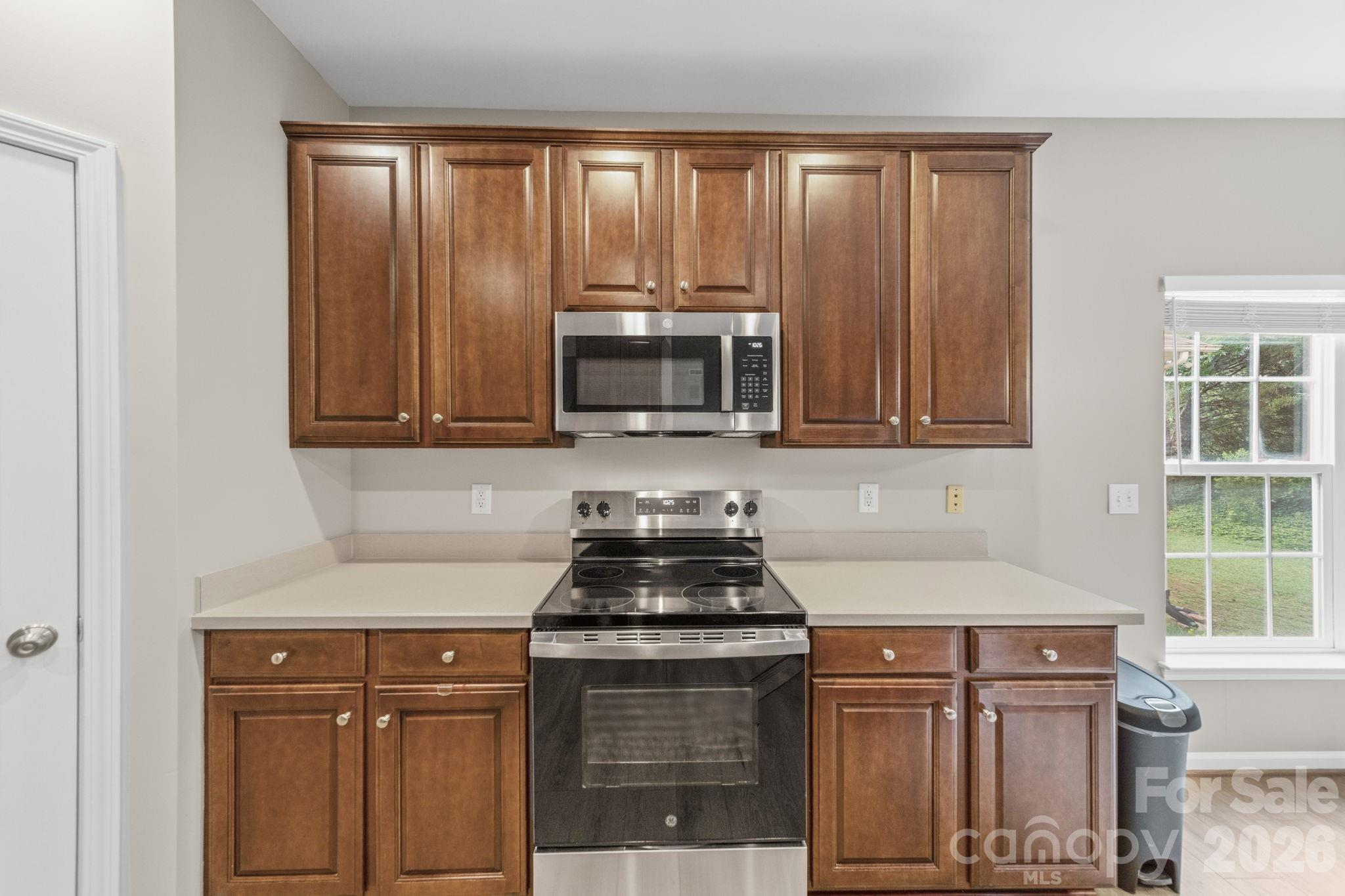 412 Amersham Lane — Waxhaw