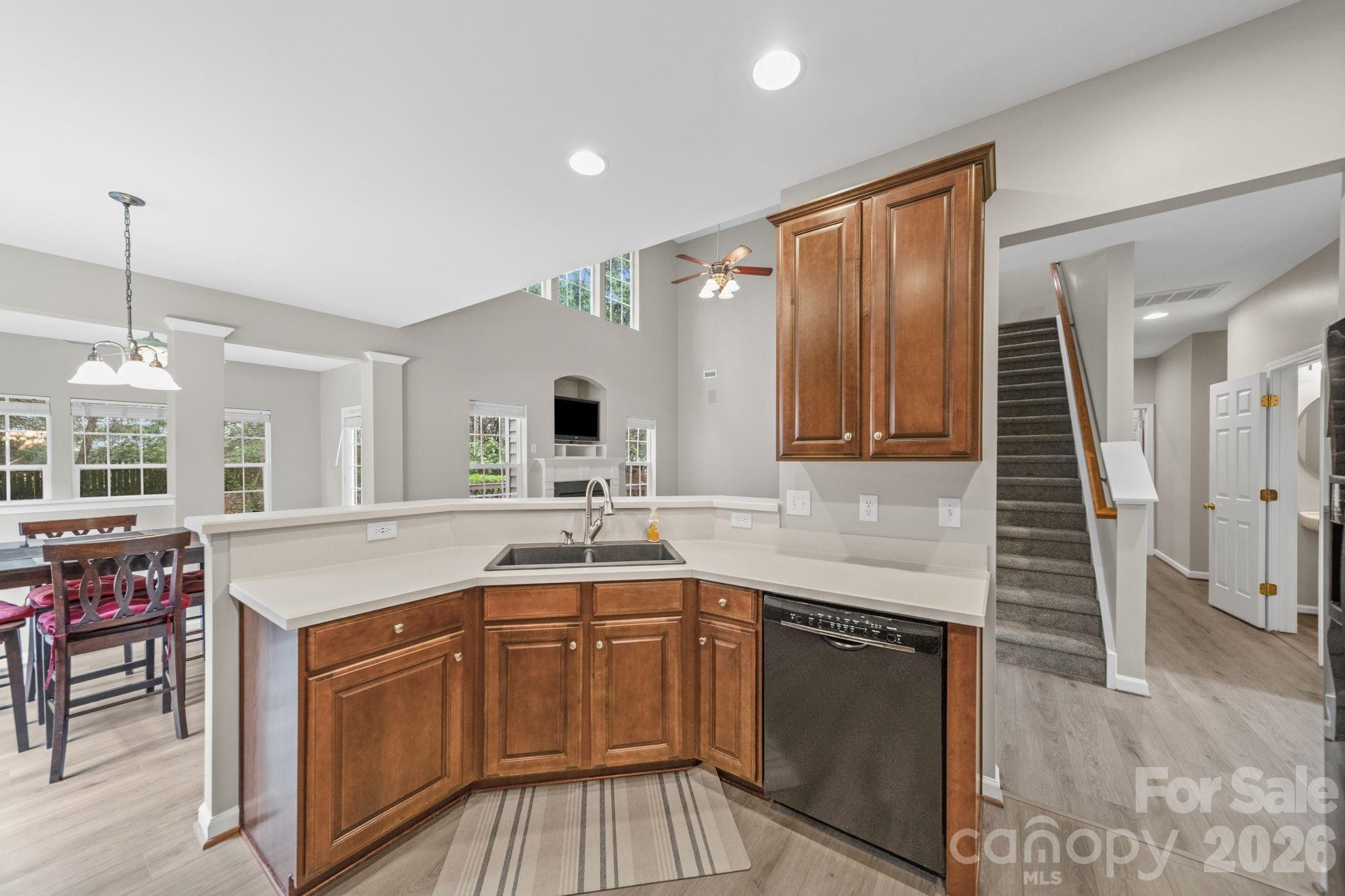 412 Amersham Lane — Waxhaw