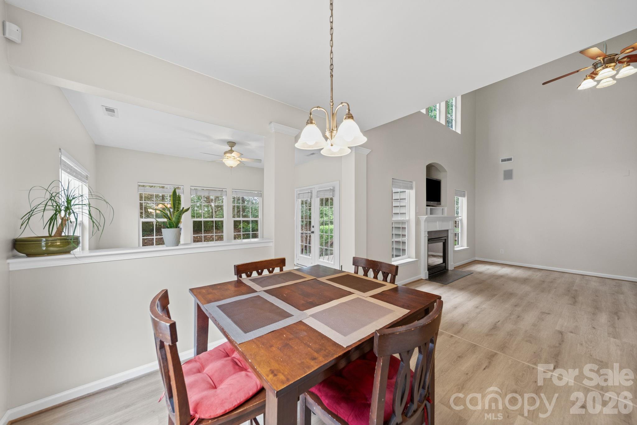 412 Amersham Lane — Waxhaw