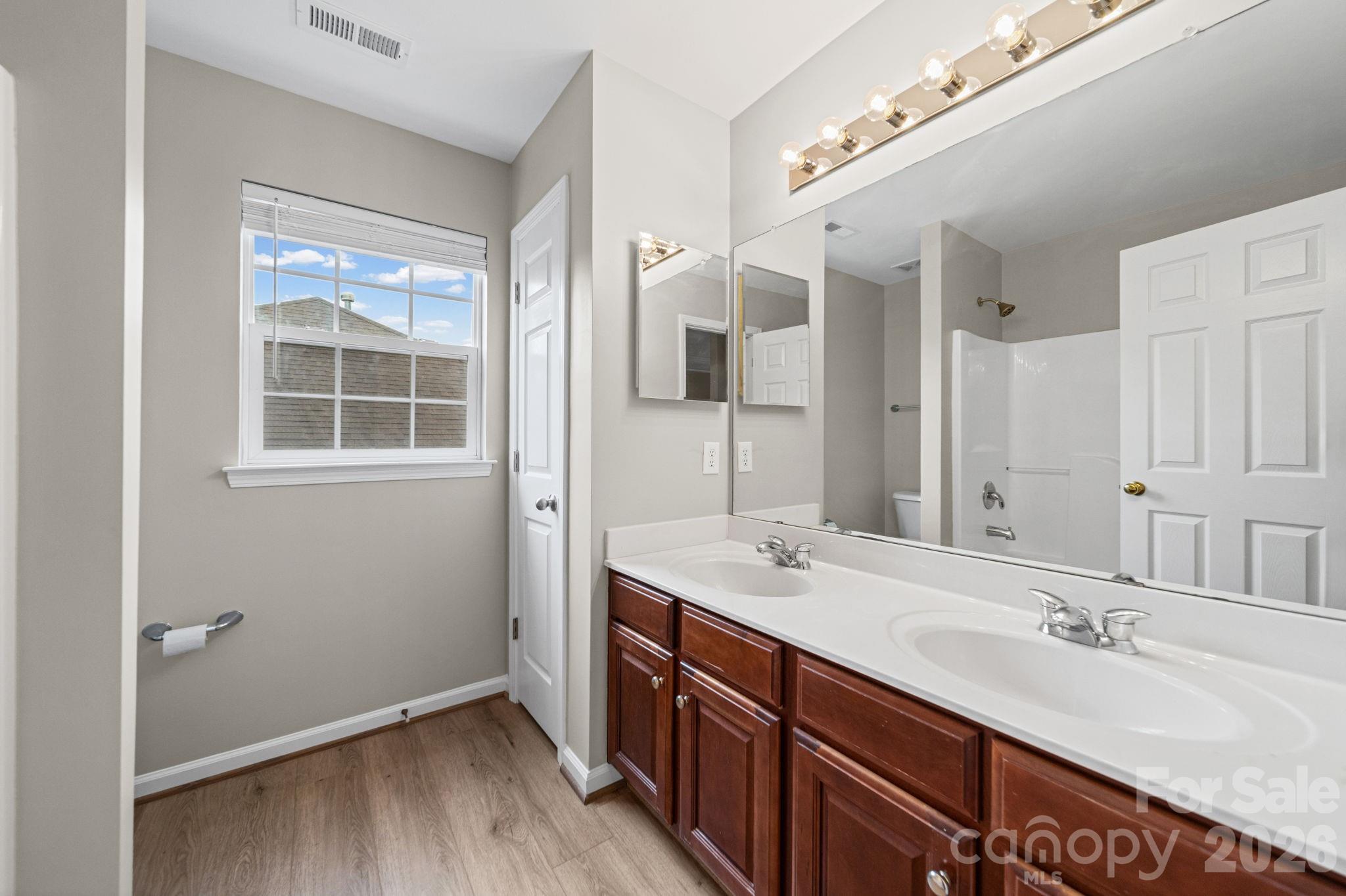 412 Amersham Lane — Waxhaw
