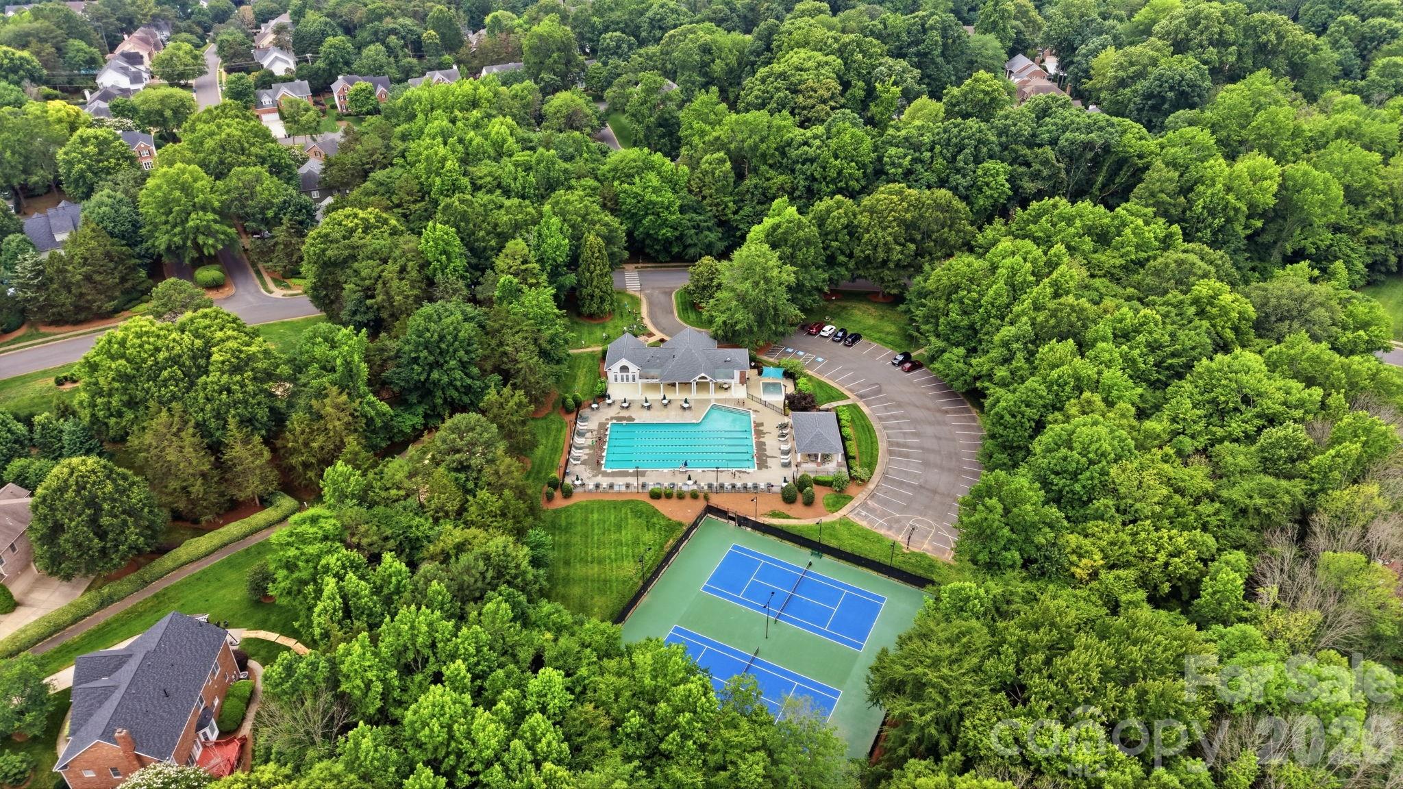 412 Amersham Lane — Waxhaw