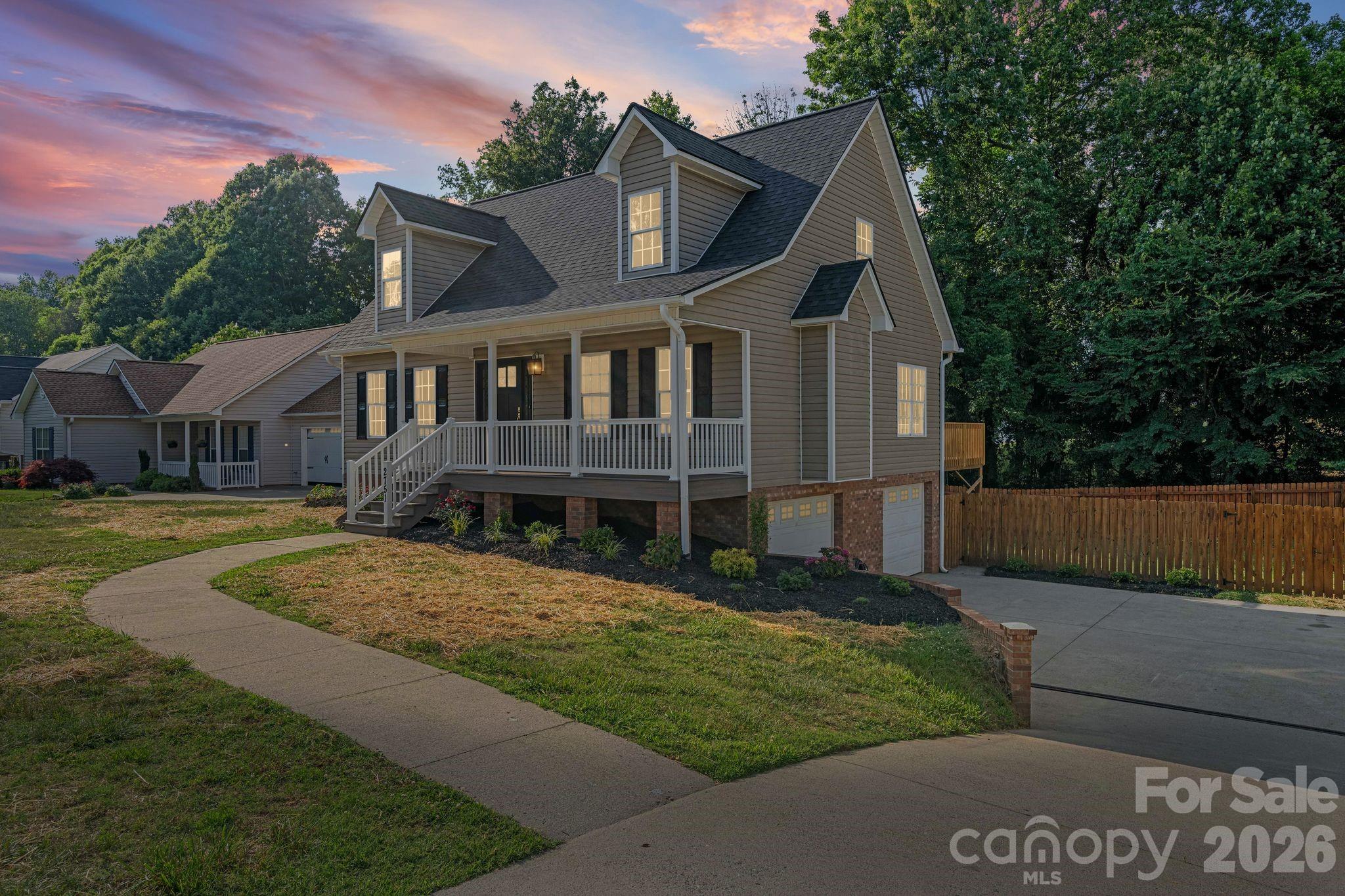 2751 Bridgeport Drive — Winston Salem