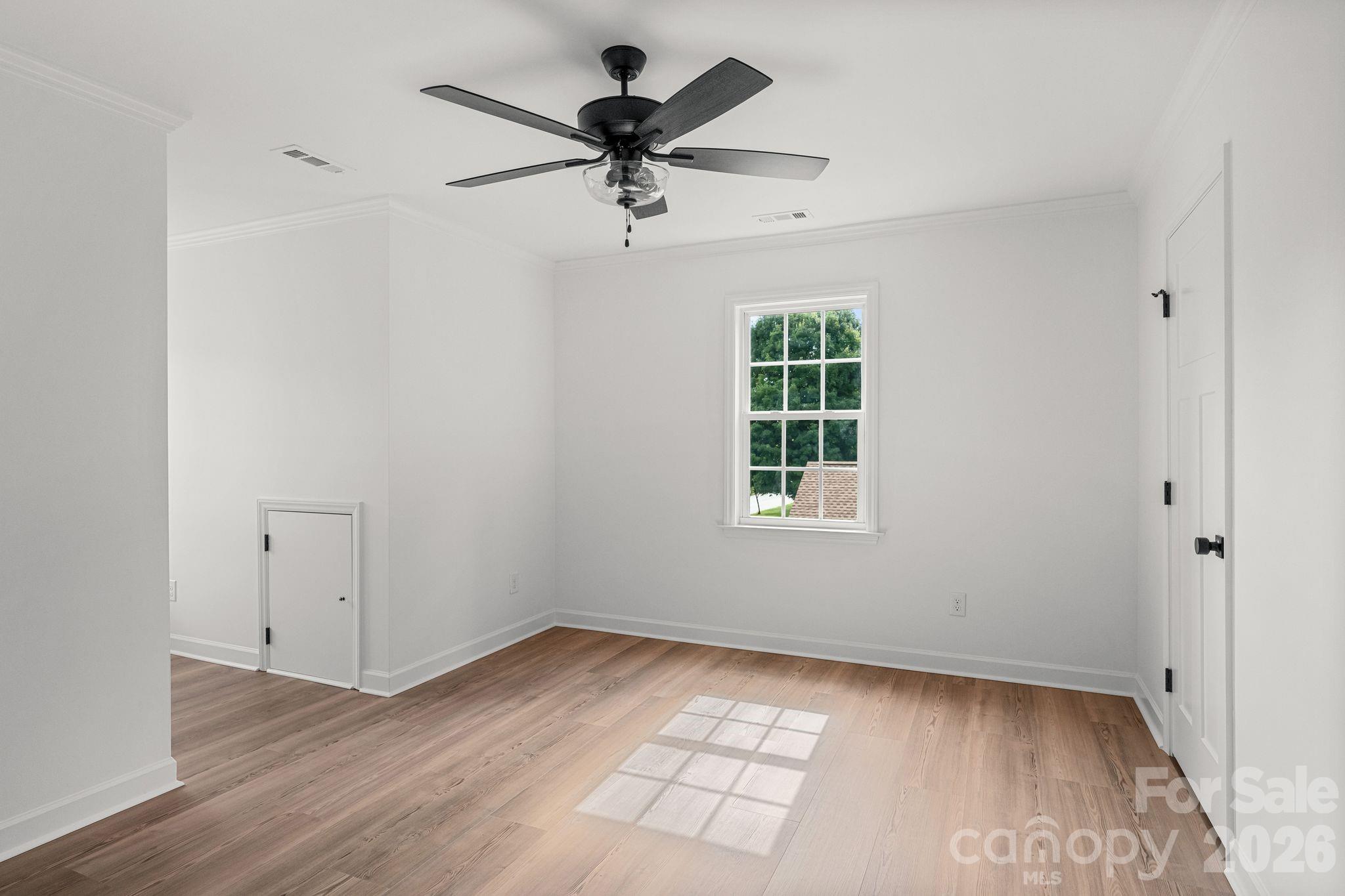 2751 Bridgeport Drive — Winston Salem