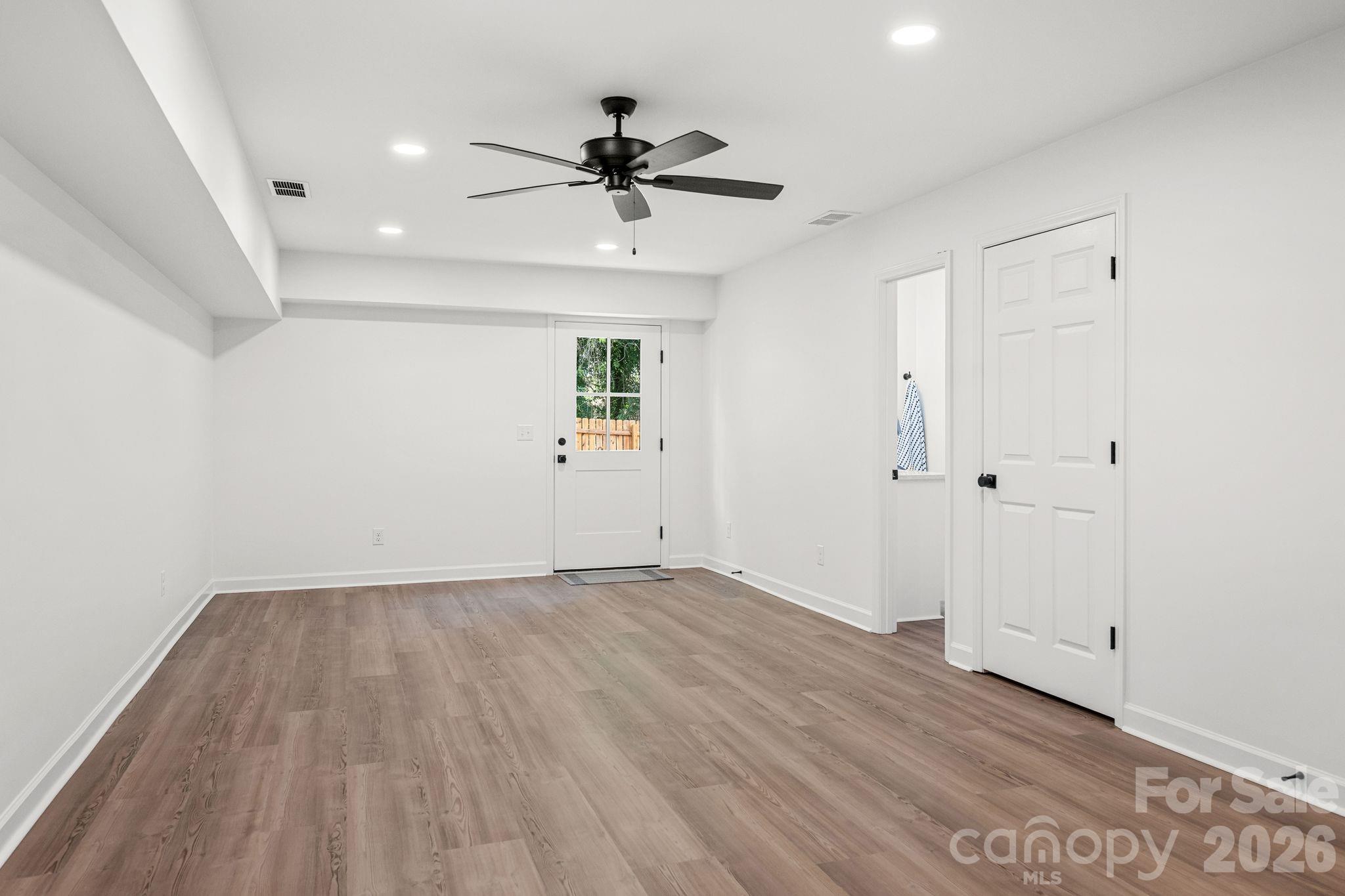 2751 Bridgeport Drive — Winston Salem