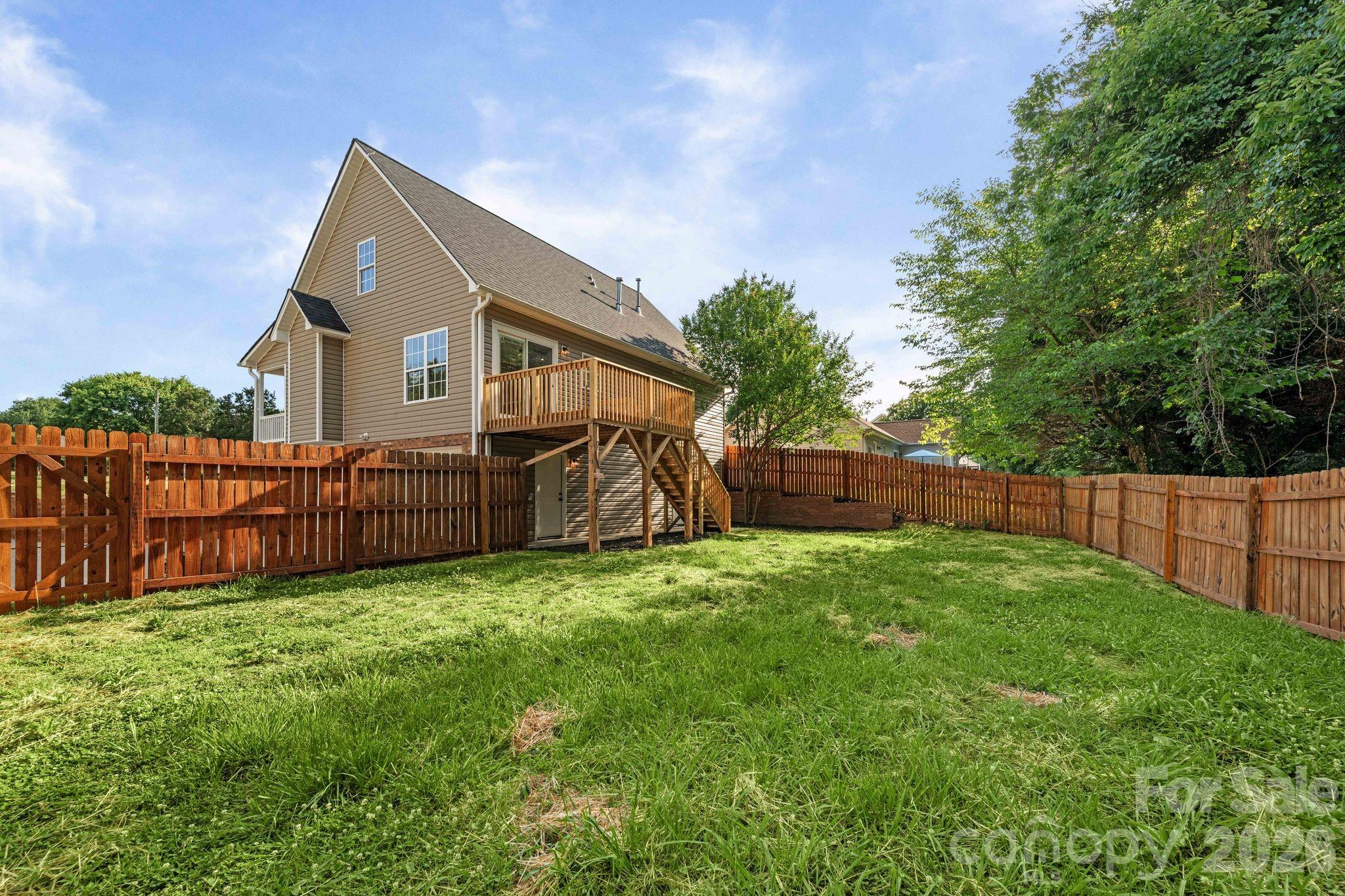 2751 Bridgeport Drive — Winston Salem