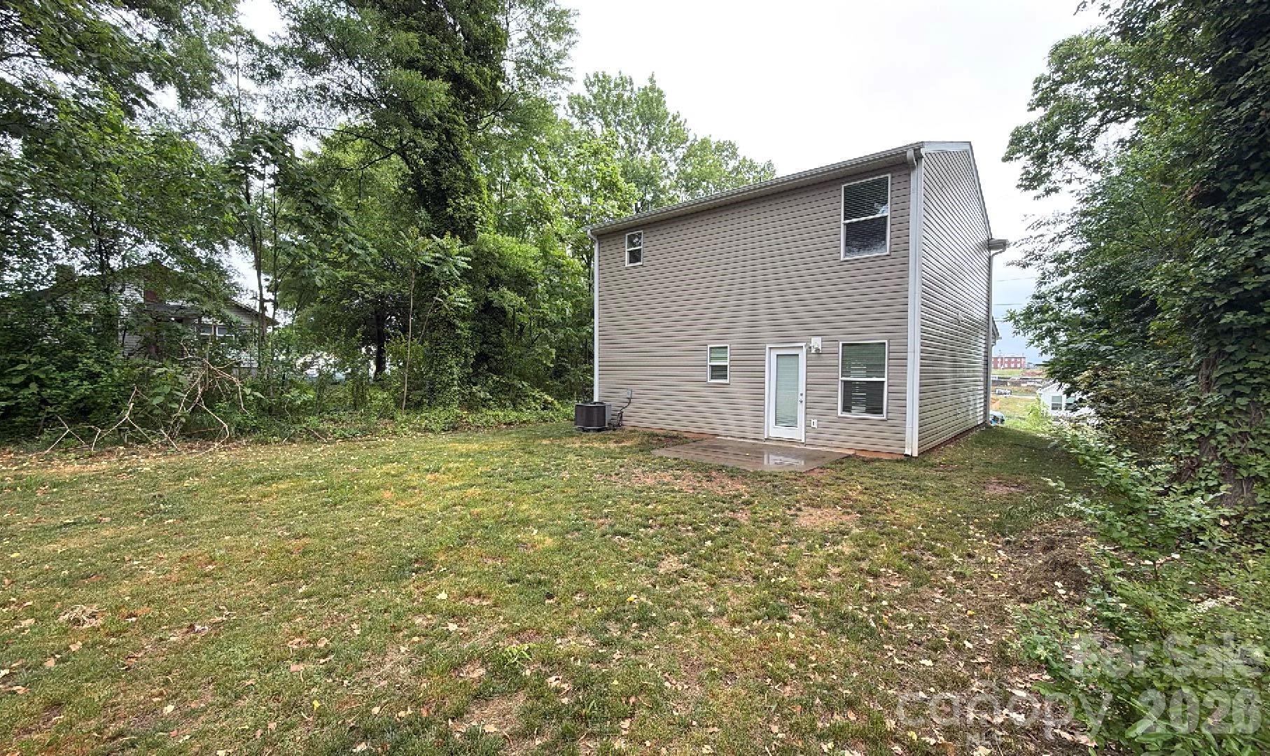 804 Jost Street — Statesville