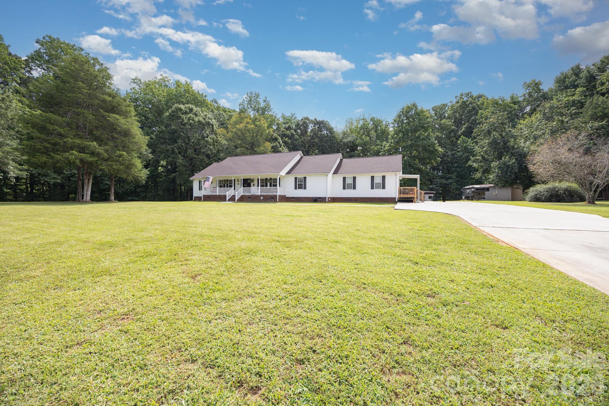 715 Candlewick Drive — Salisbury