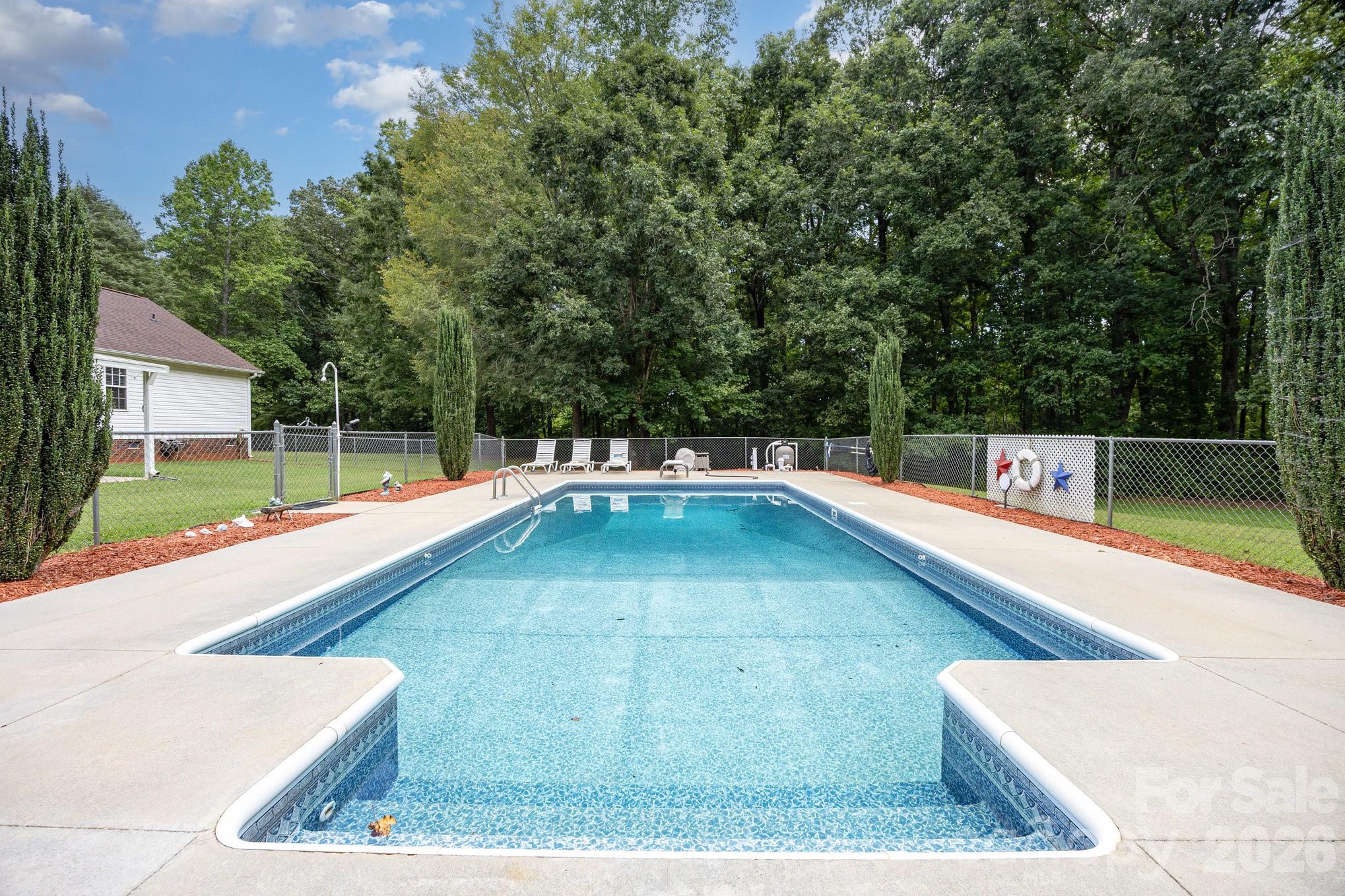 715 Candlewick Drive — Salisbury