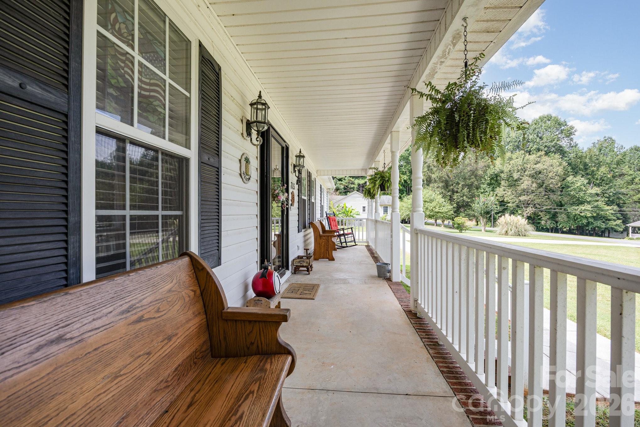 715 Candlewick Drive — Salisbury
