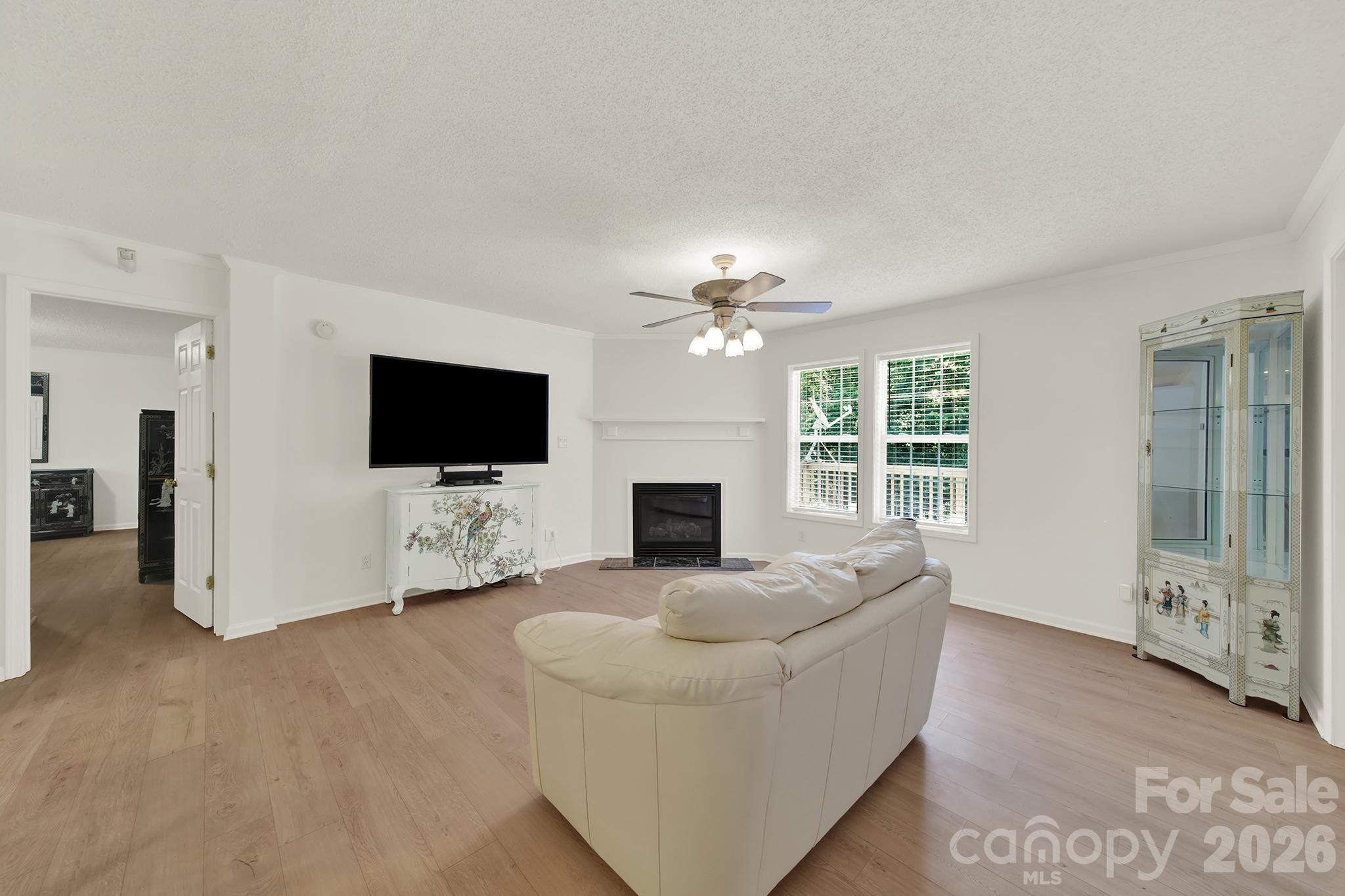 15715 Youngblood Road — Charlotte