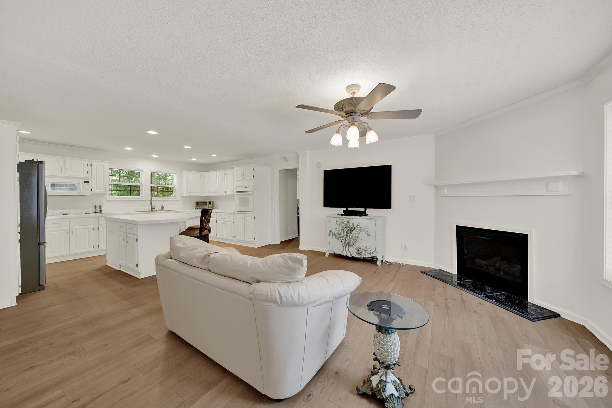 15715 Youngblood Road — Charlotte
