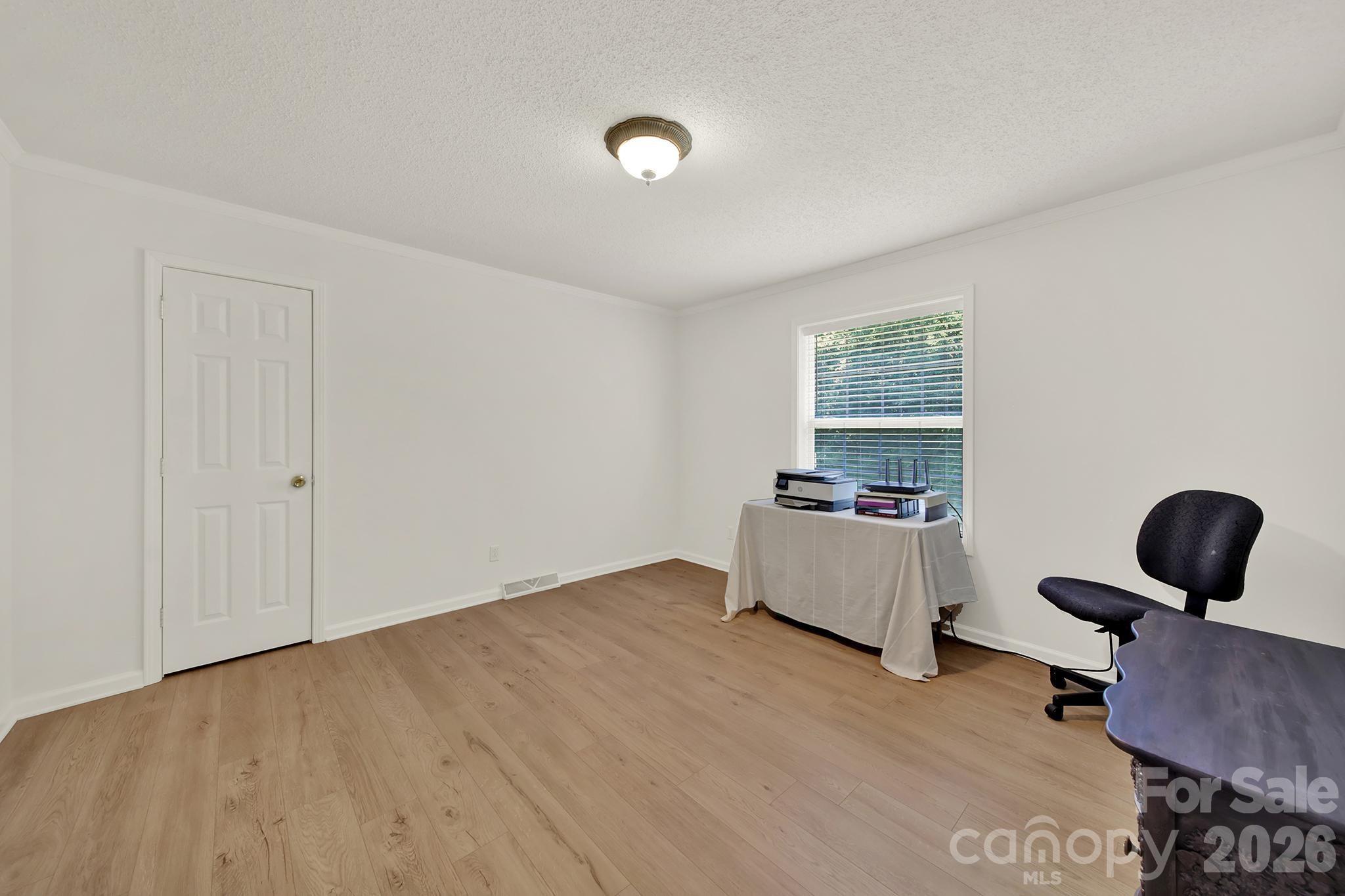 15715 Youngblood Road — Charlotte