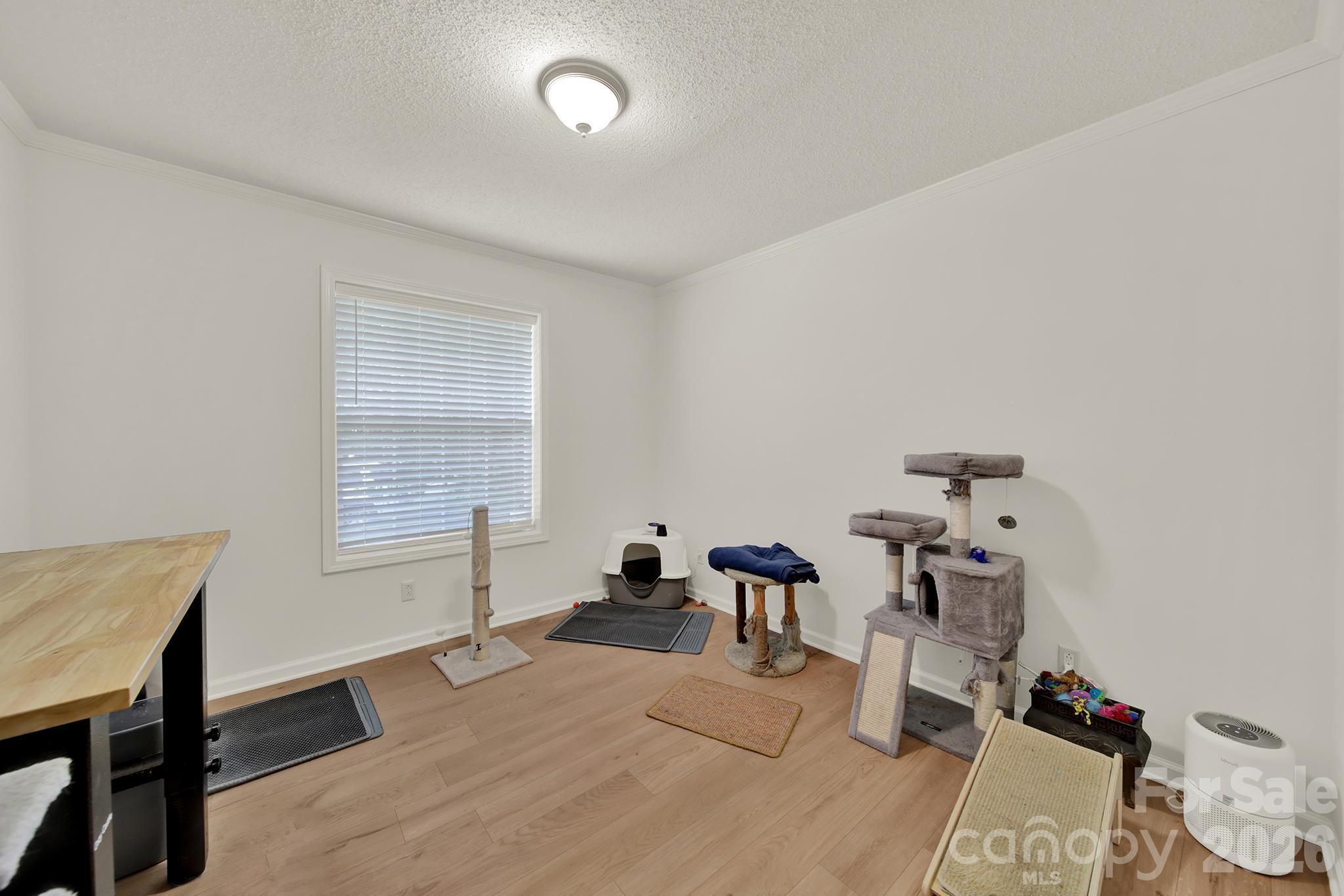 15715 Youngblood Road — Charlotte