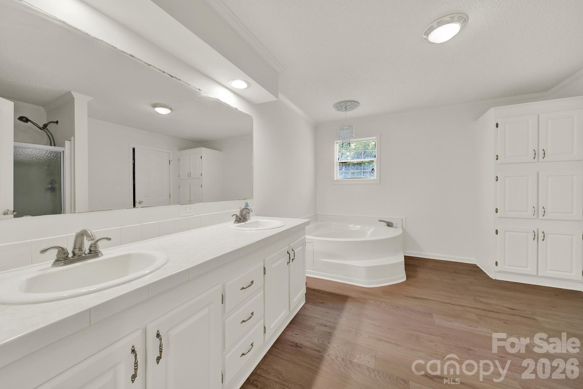 15715 Youngblood Road — Charlotte